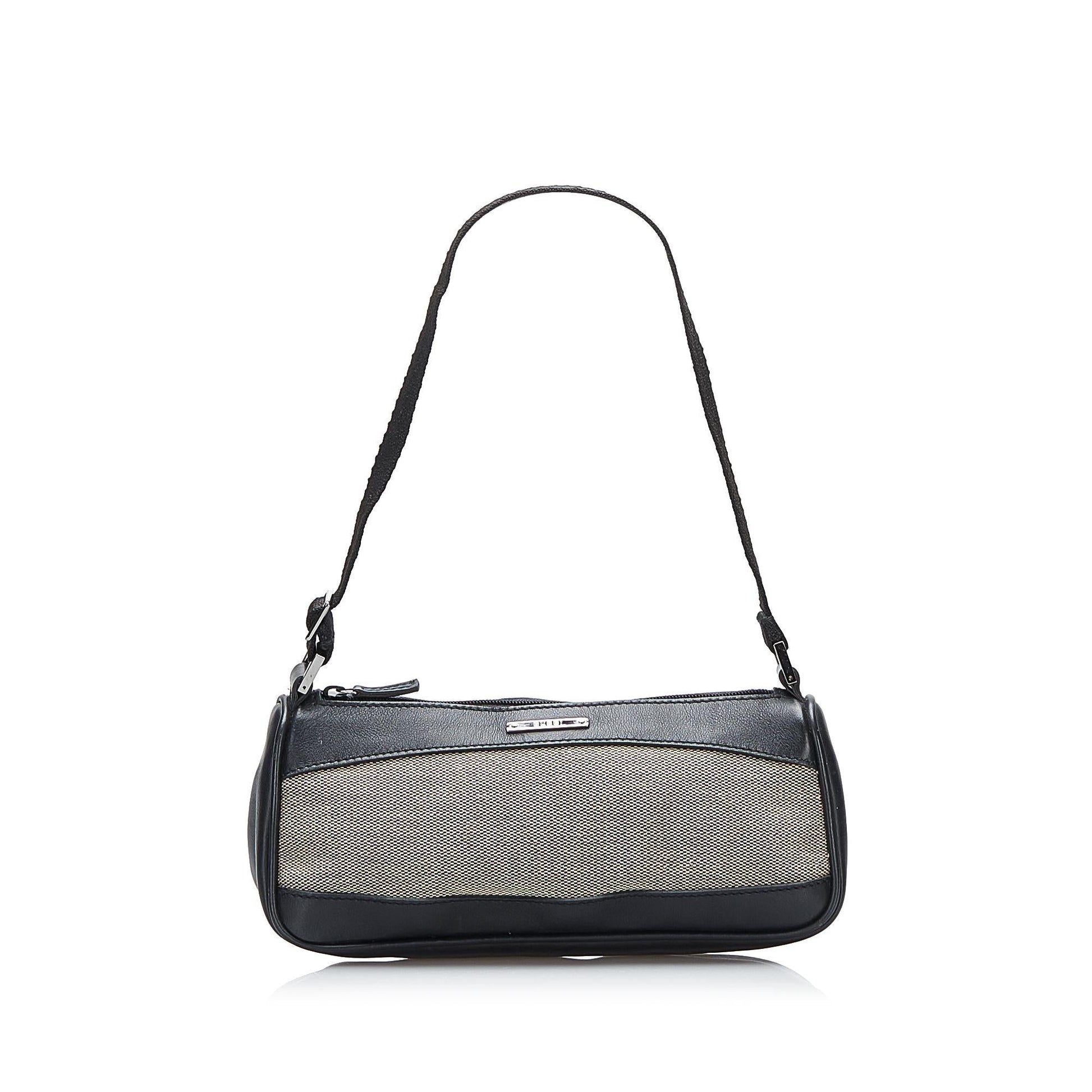 Gucci Canvas Baguette (SHG-jVeAk8)