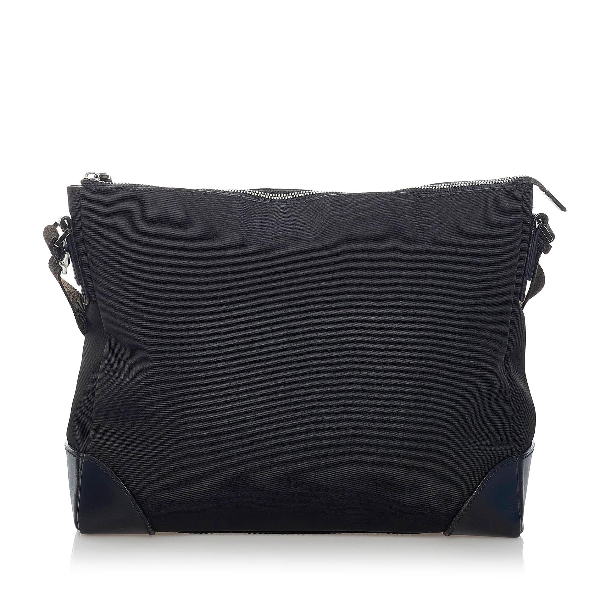 Gucci Canvas Crossbody Bag (SHG-31113)