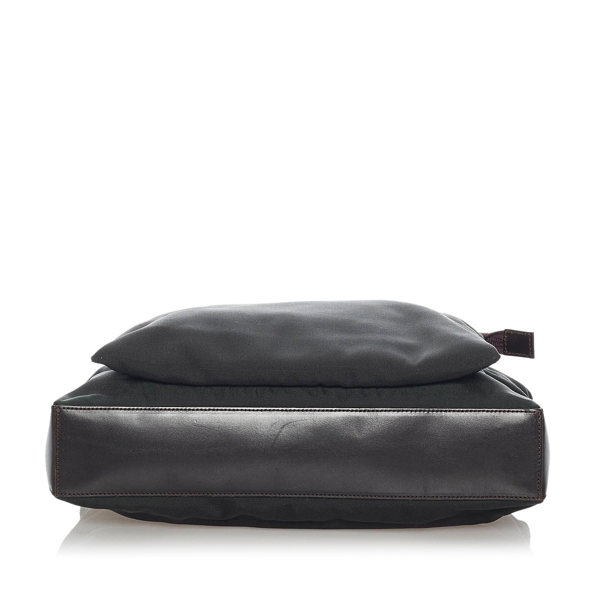 Gucci Clutch Bag (SHG-30360)