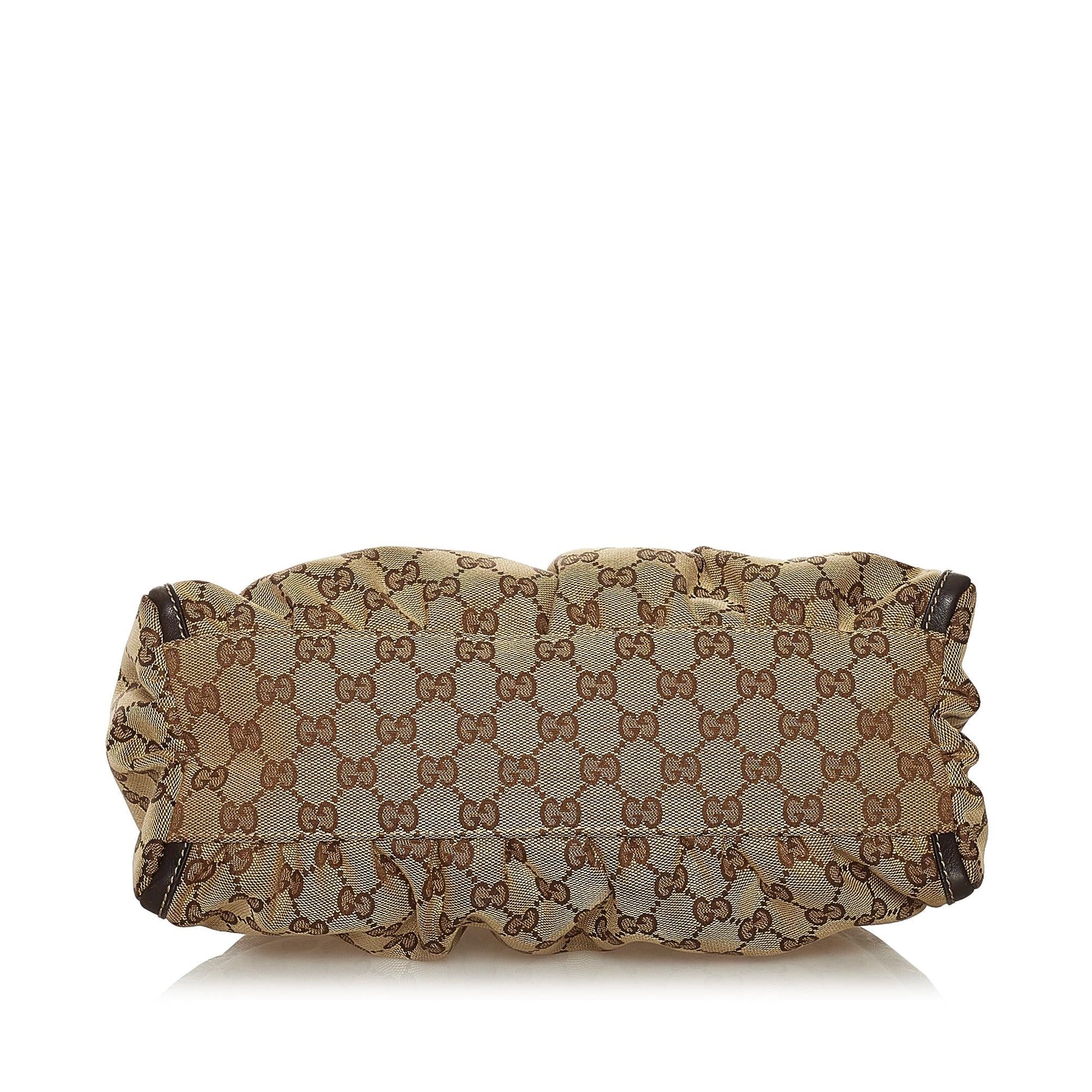 Gucci GG Canvas Abbey D-Ring Shoulder Bag (SHG-34625)