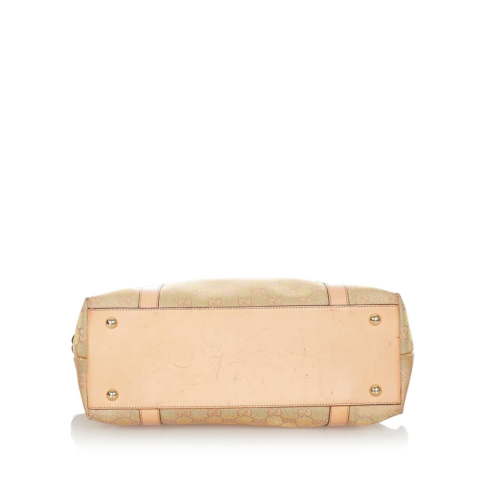 Gucci GG Canvas Abbey Tote Bag (SHG-lHBds8)