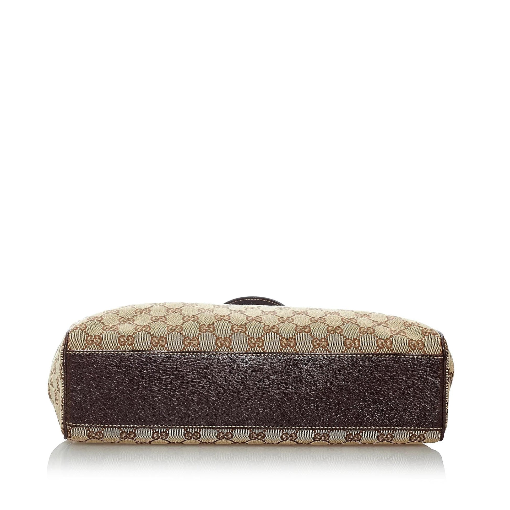 Gucci GG Canvas Charmy Shoulder Bag (SHG-29429)