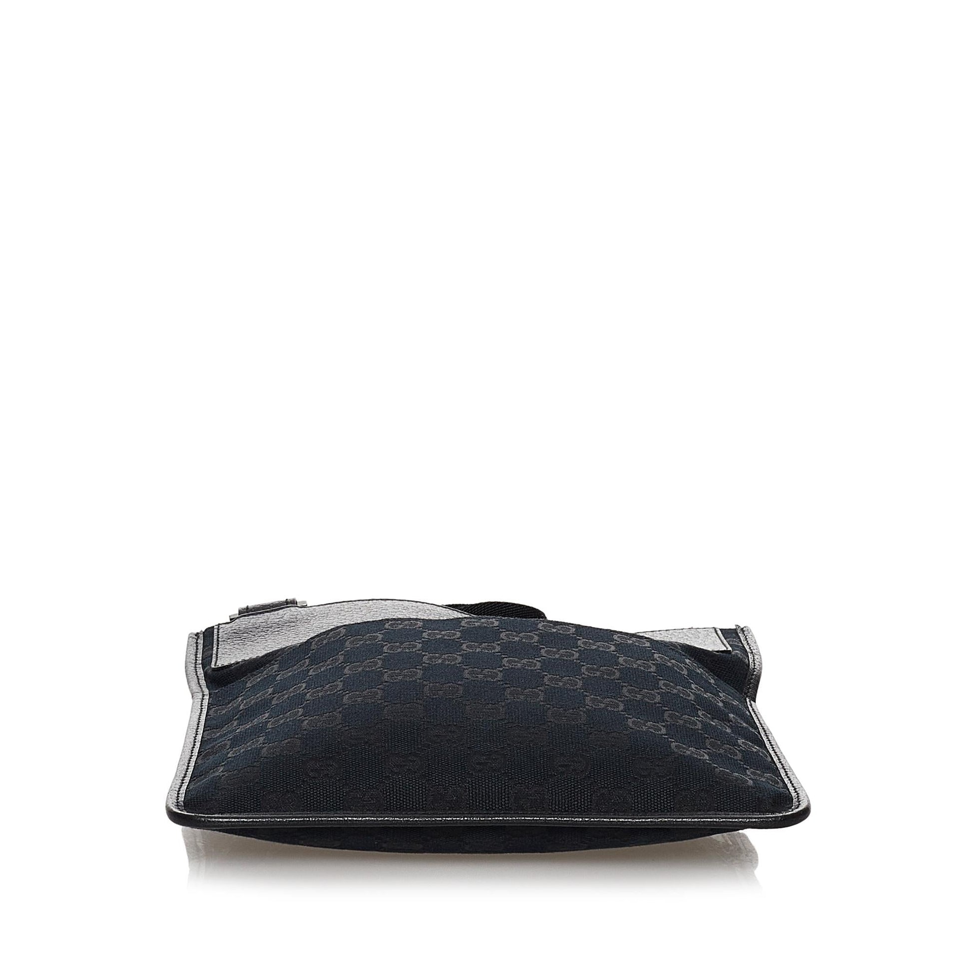 Gucci GG Canvas Crossbody Bag (SHG-30009)