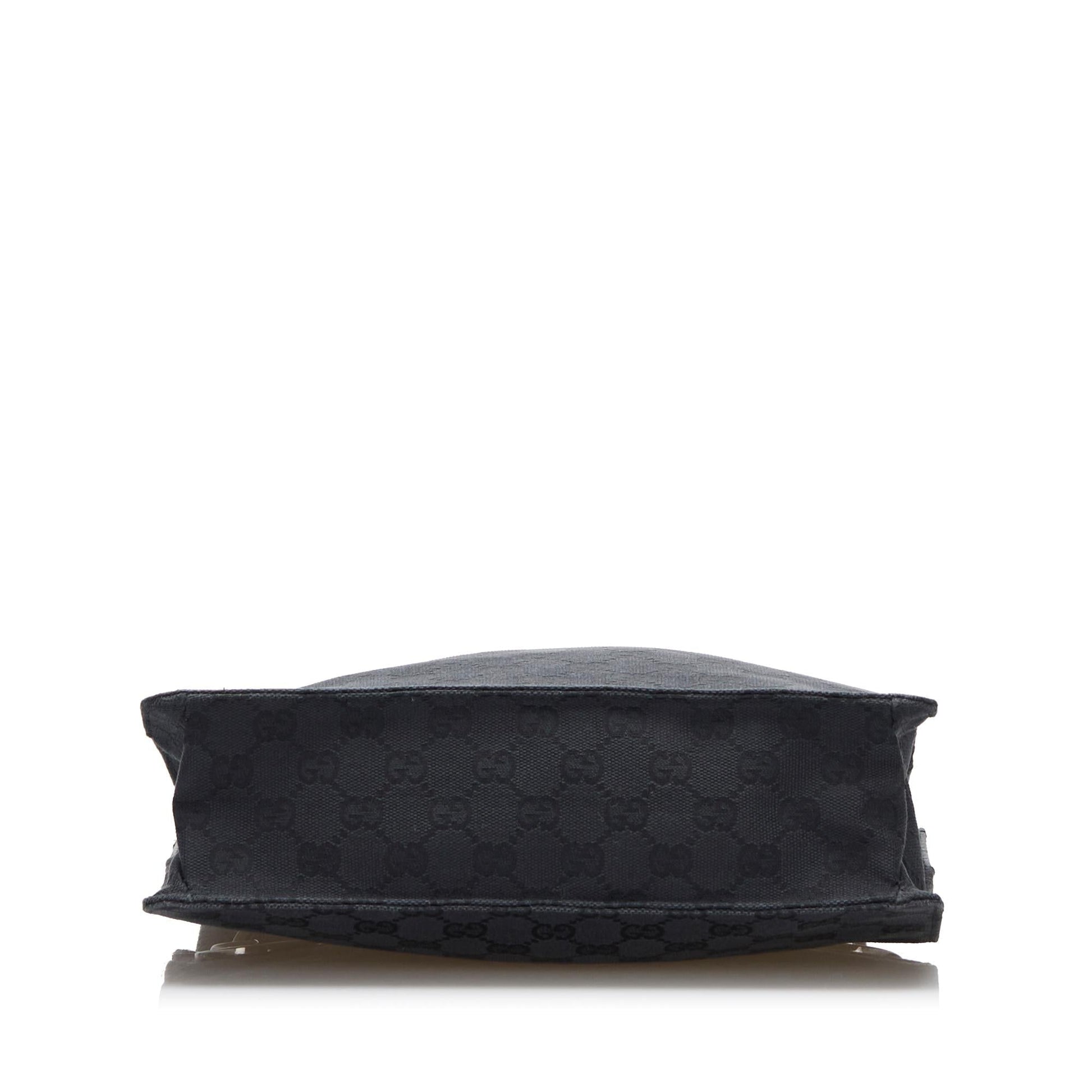 Gucci GG Canvas Eclipse Crossbody (SHG-SHi2OR)