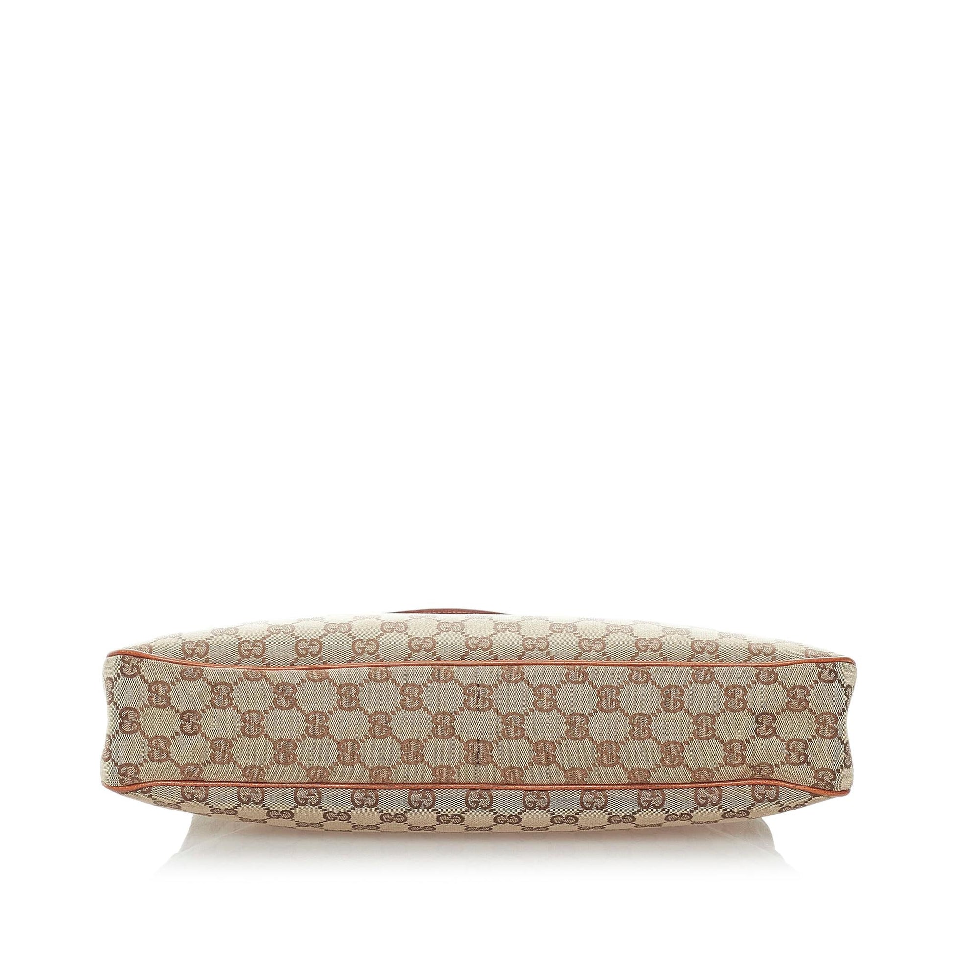 Gucci GG Canvas Eclipse Shoulder Bag (SHG-34768)