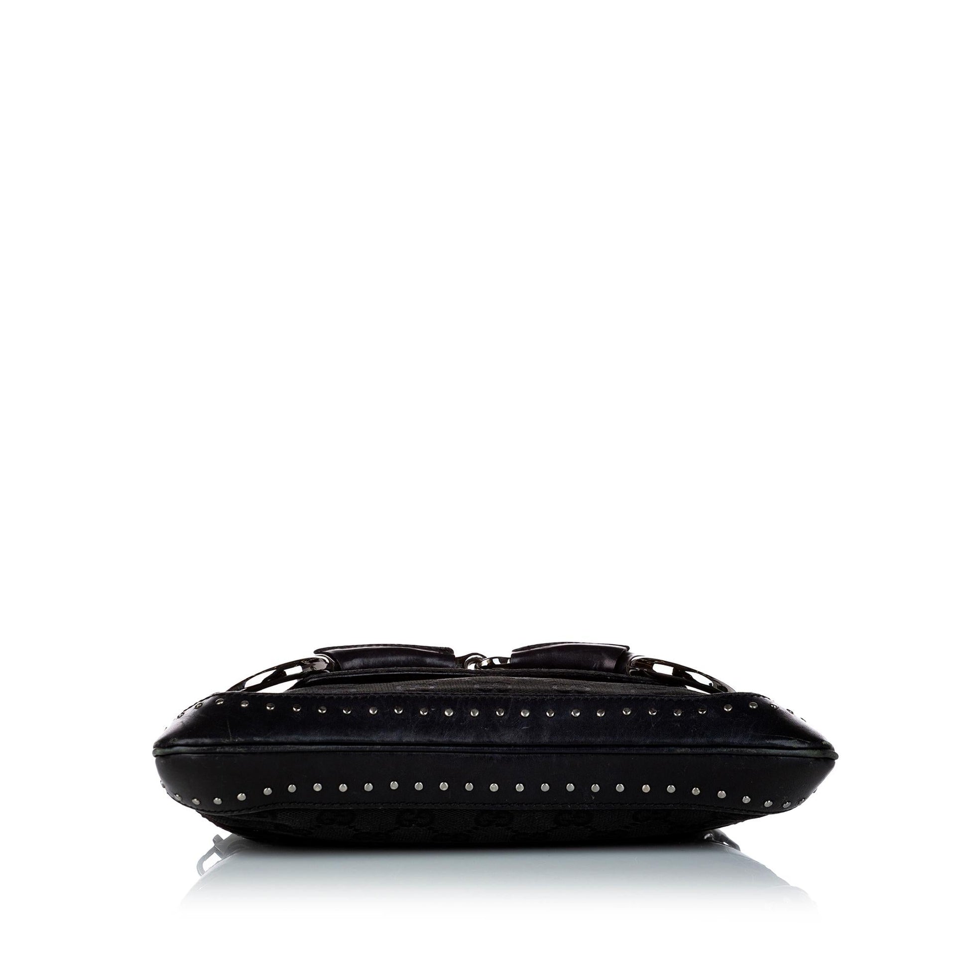 Gucci GG Canvas Horsebit Chain Baguette (SHG-uZLe9a)