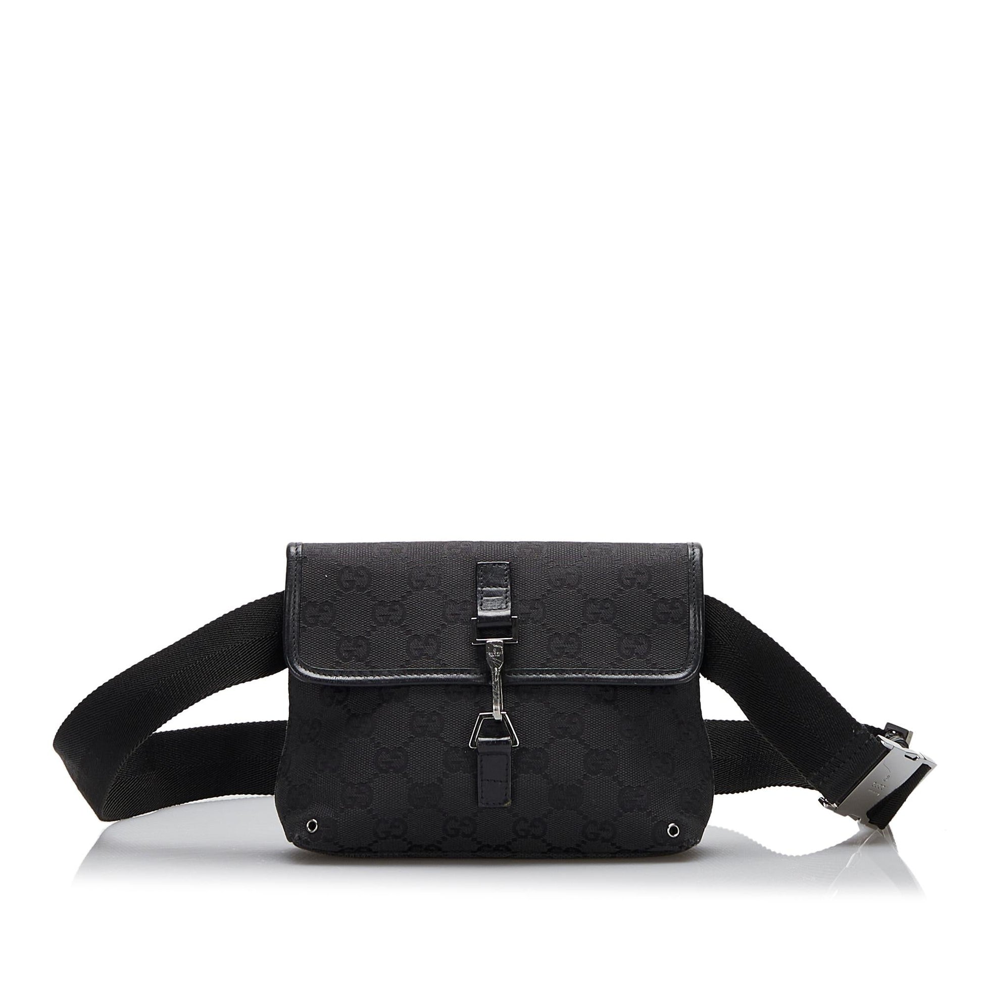 Gucci GG Canvas Jackie Belt Bag (SHG-lGAi8n)