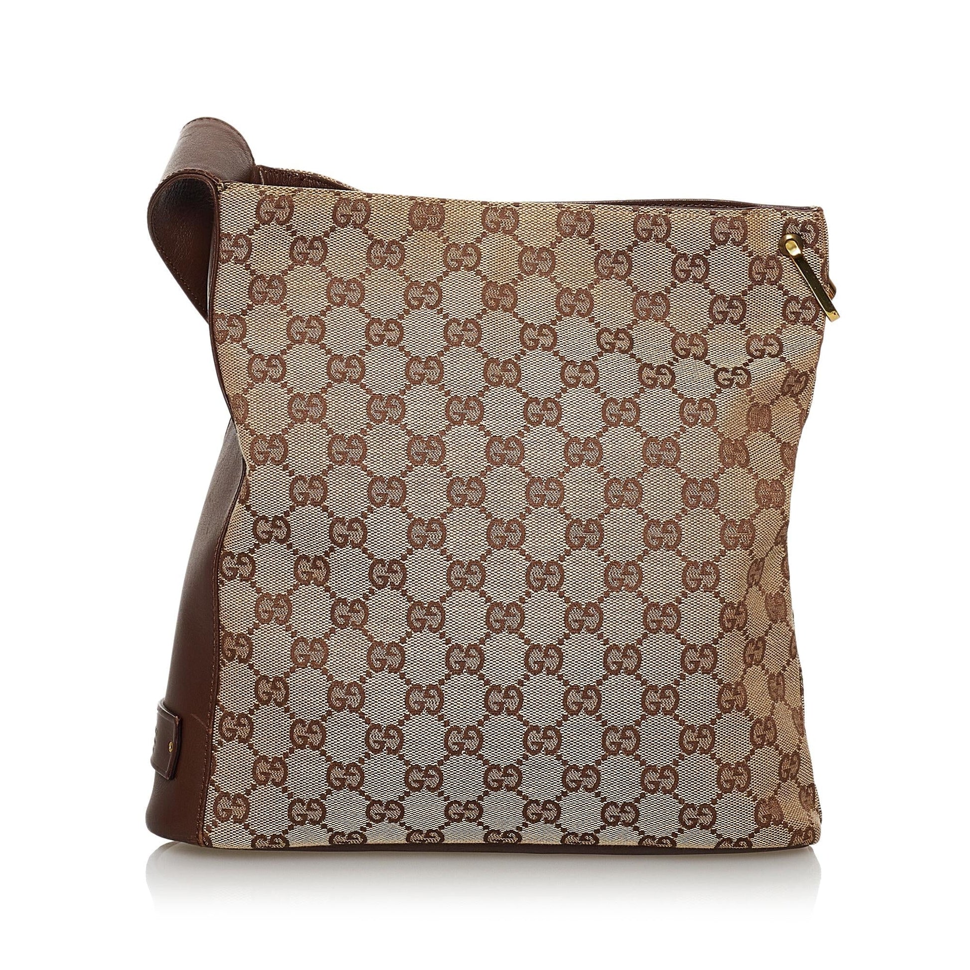 Gucci GG Canvas Shoulder Bag (SHG-30527)
