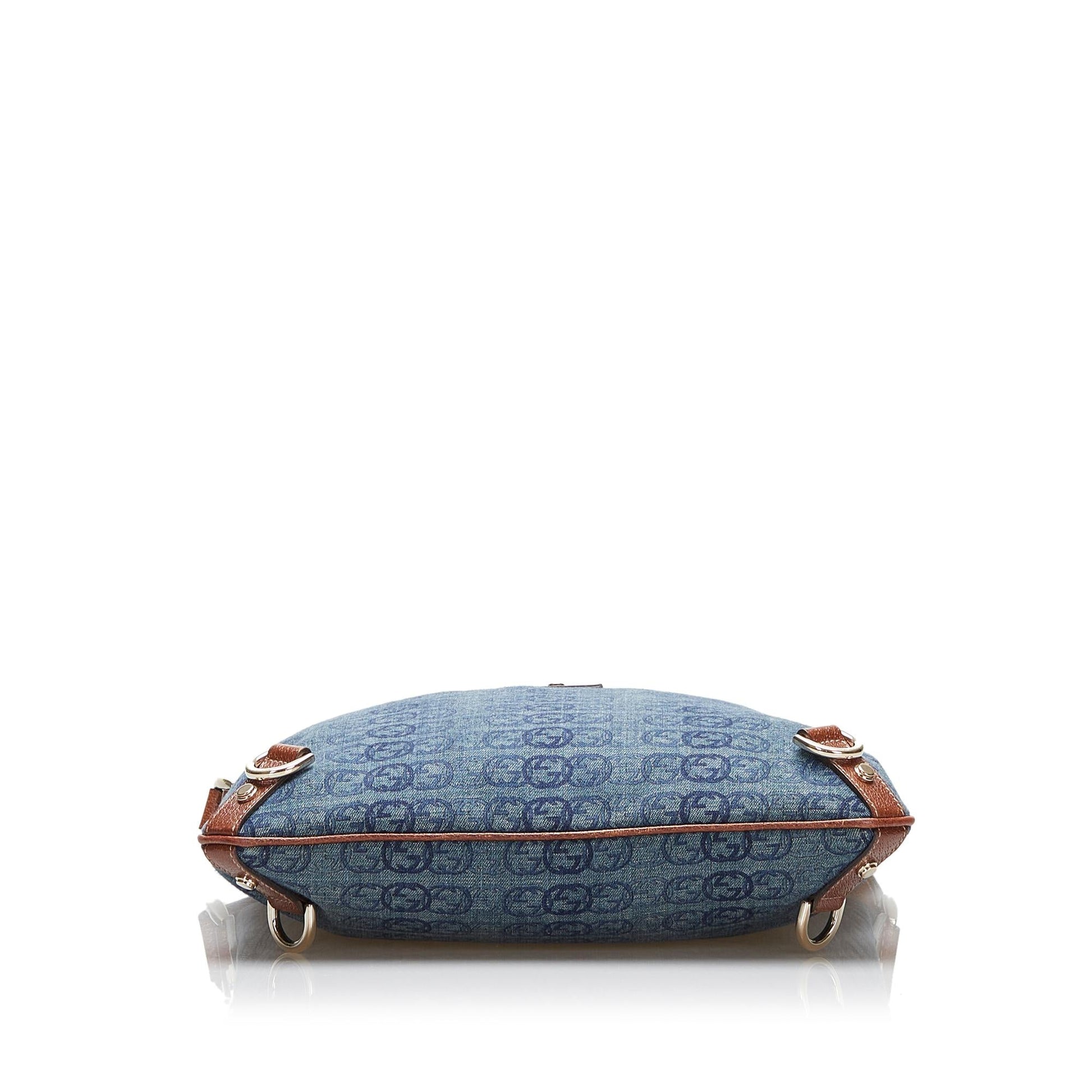 Gucci GG Denim Abbey D-Ring Crossbody Bag (SHG-s6O12R)