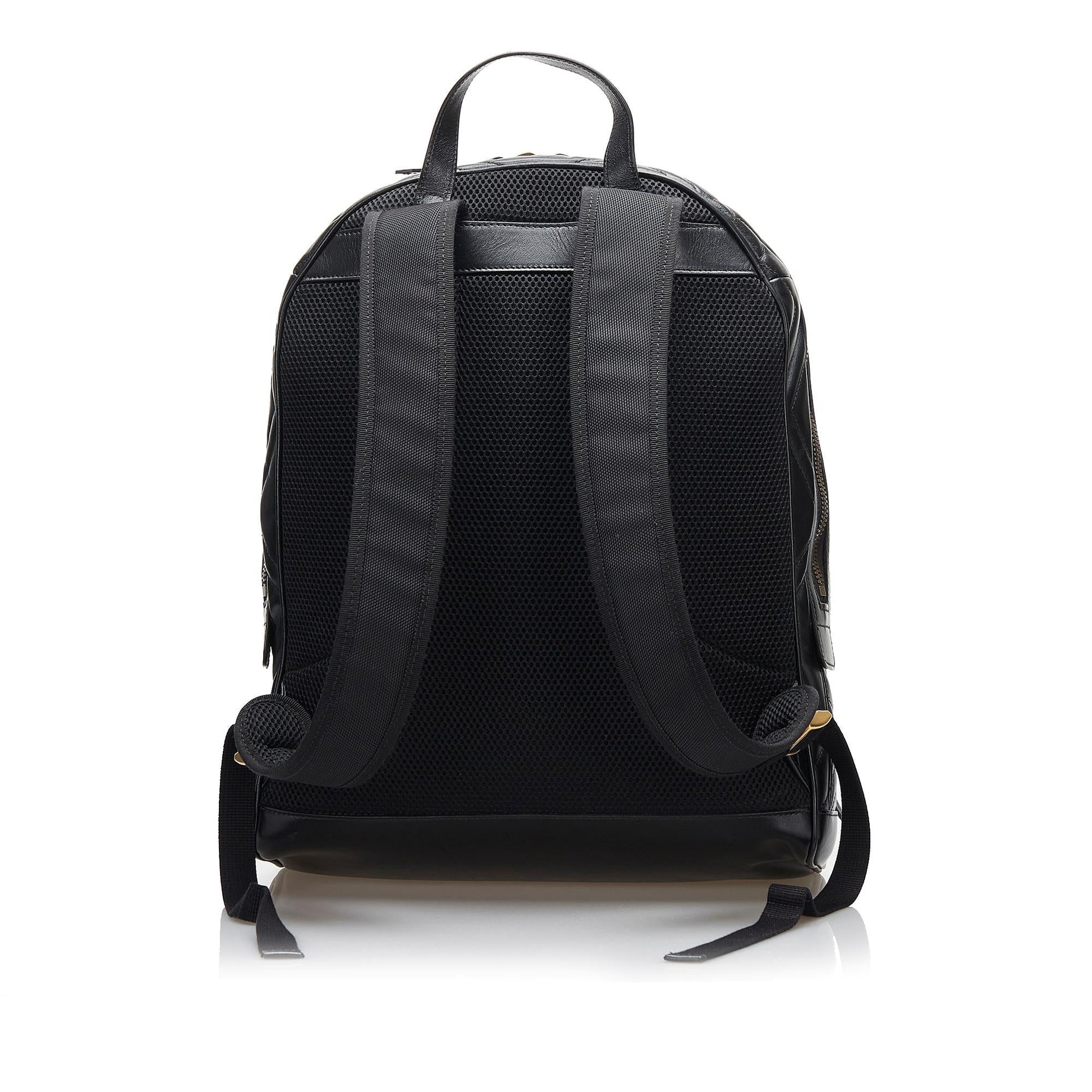 Gucci GG Marmont Backpack (SHG-dR41lk)