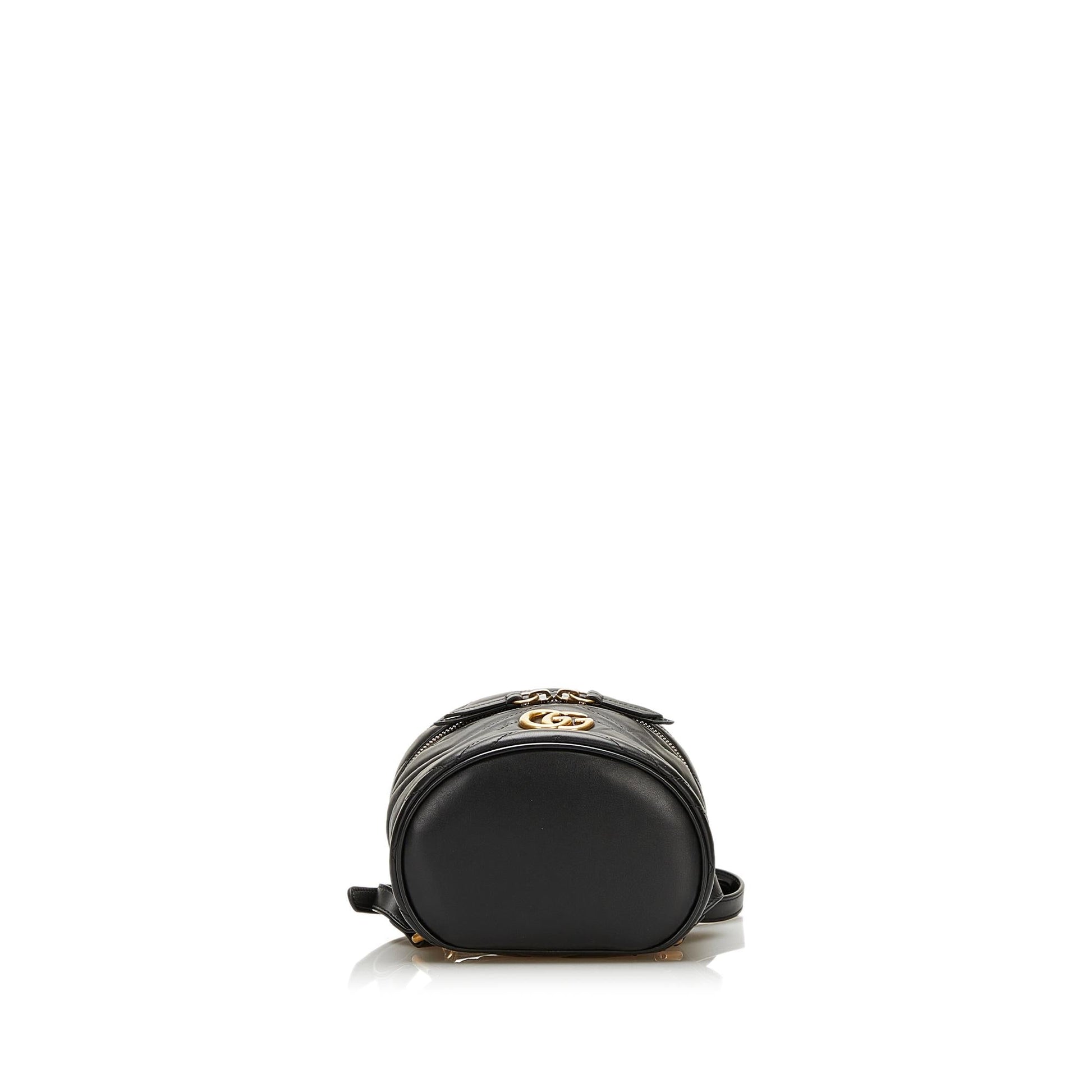 Gucci GG Marmont Round Backpack (SHG-35423)