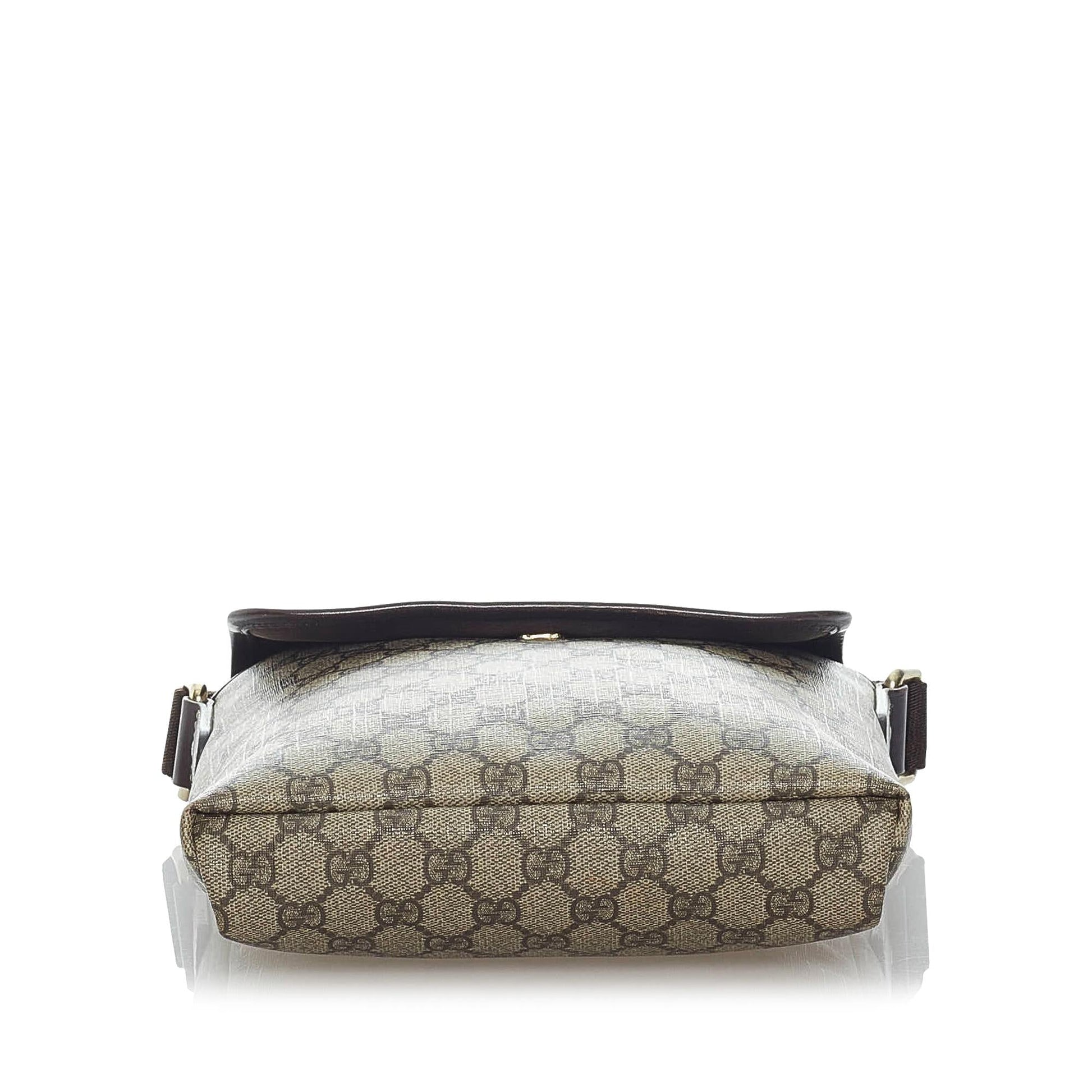 Gucci GG Supreme Crossbody Bag (SHG-31591)