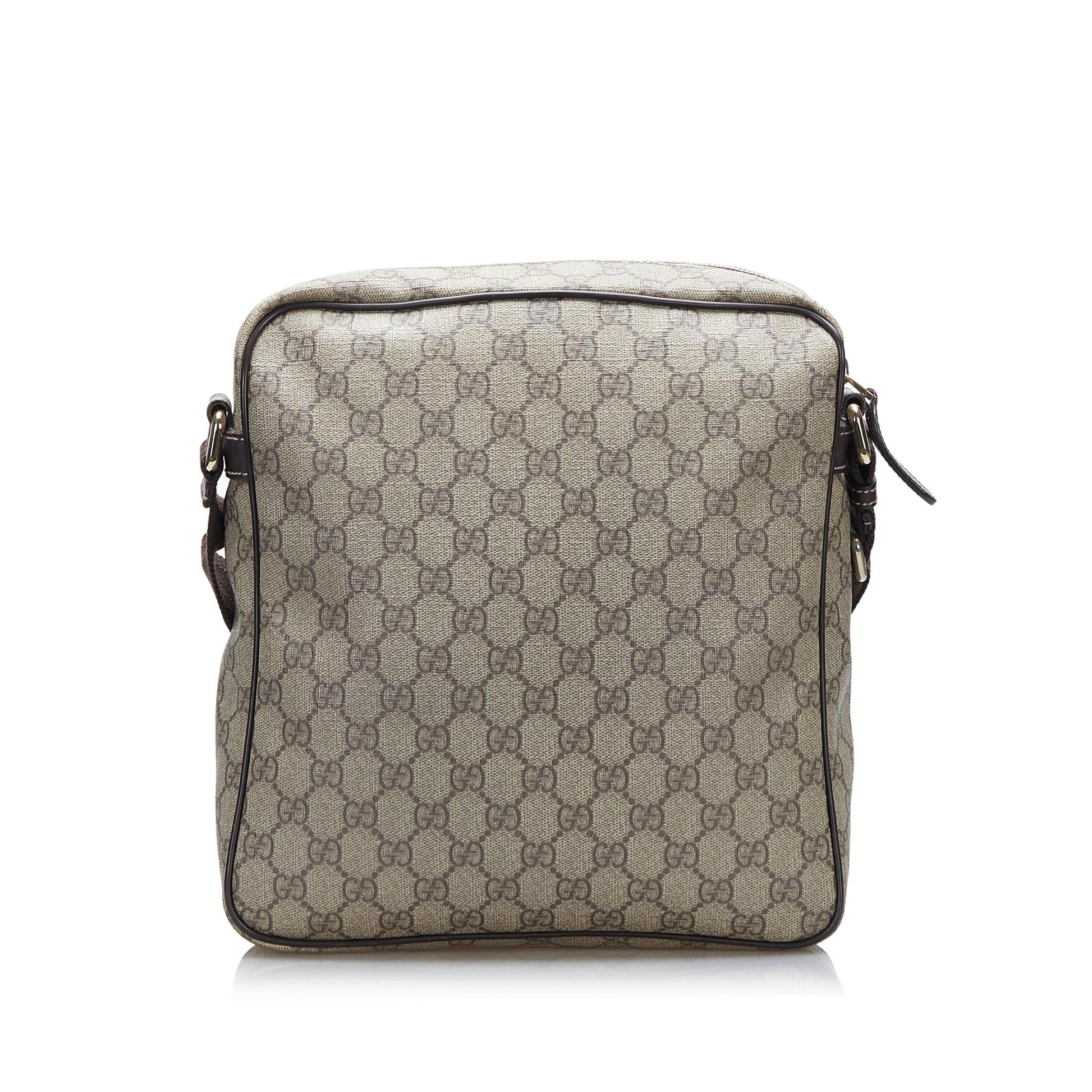 Gucci GG Supreme Crossbody Bag (SHG-AuKYxS)