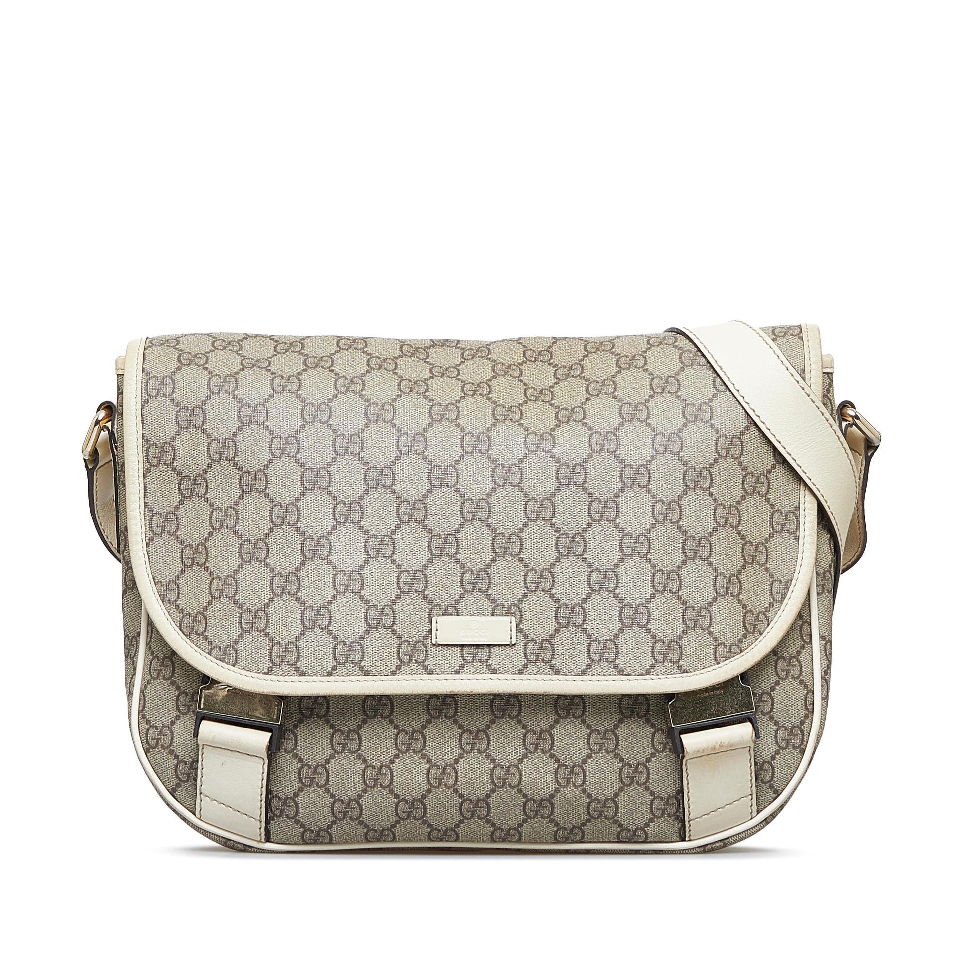 Gucci GG Supreme Crossbody Bag (SHG-5GchCX)