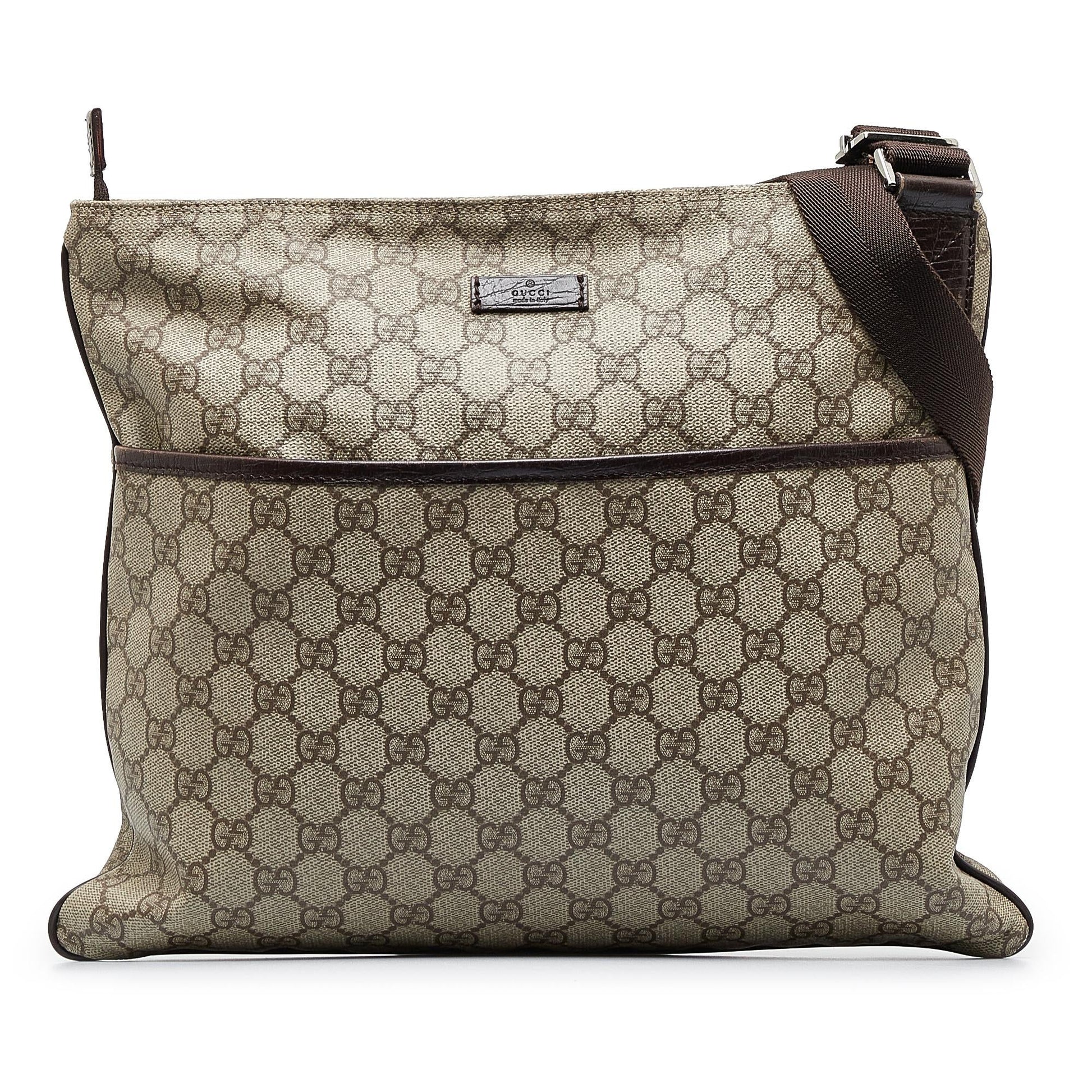 Gucci GG Supreme Crossbody Bag (SHG-GZ28qJ)