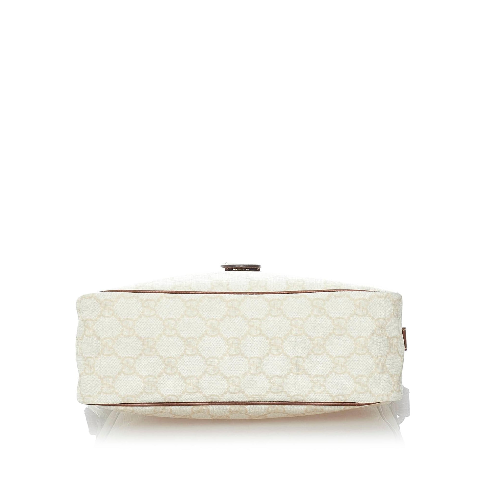 Gucci GG Supreme Handbag (SHG-31767)
