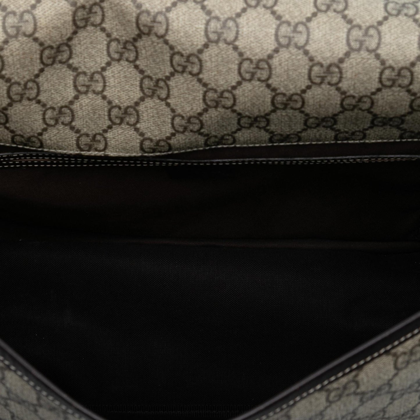 Gucci GG Supreme Messenger Bag