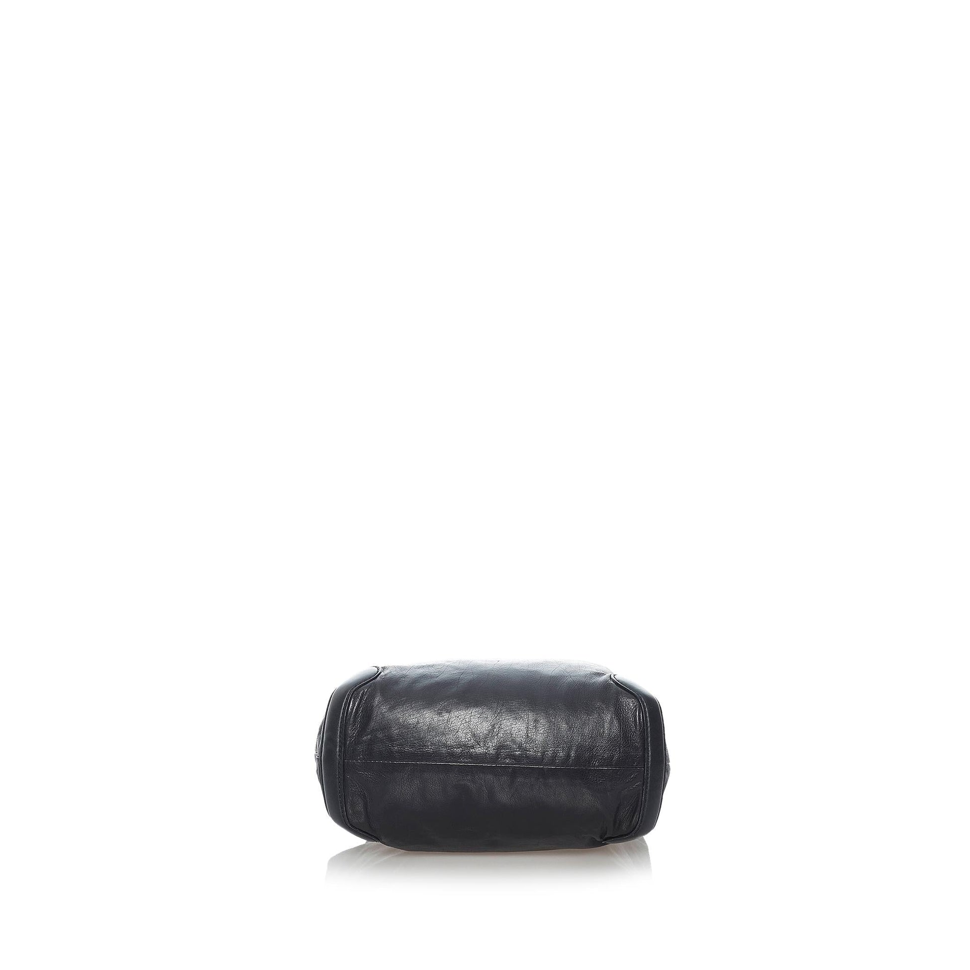 Gucci Galaxy Chain Leather Shoulder Bag (SHG-30815)