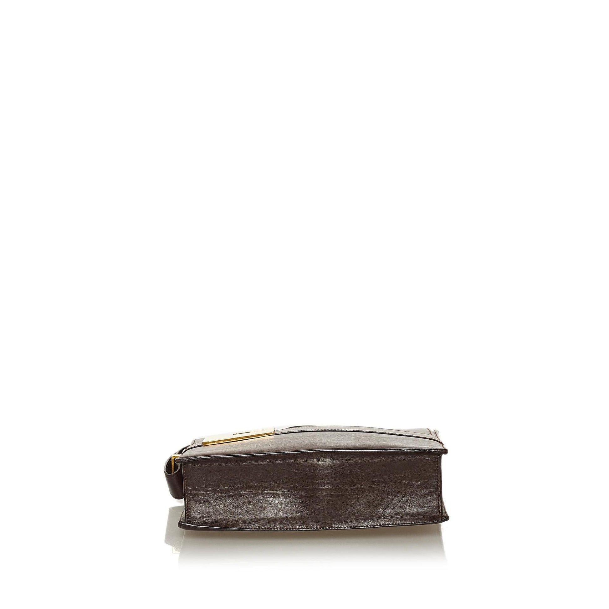 Gucci Leather Shoulder Bag (SHG-29096)