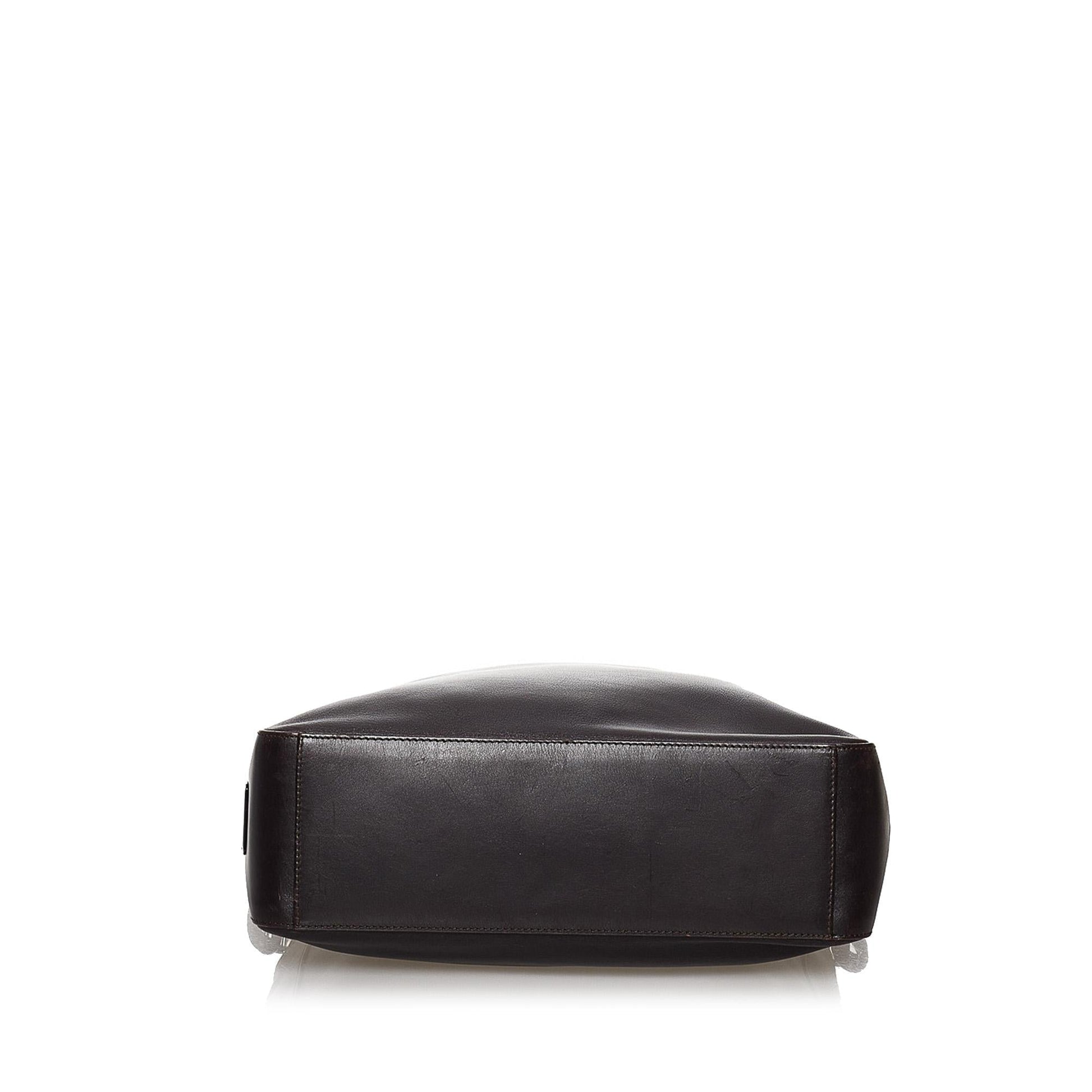 Gucci Leather Shoulder Bag (SHG-29853)