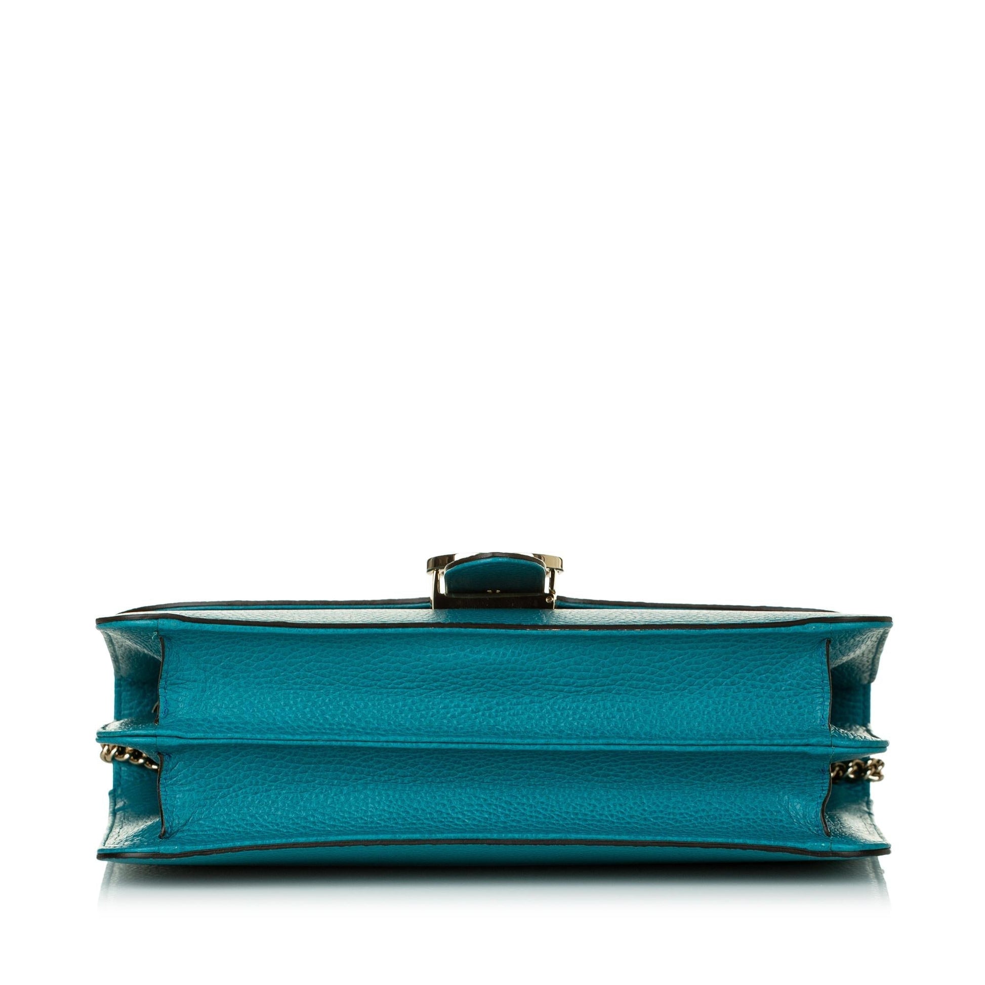 Gucci Medium Interlocking G Leather Crossbody Bag (SHG-32622)