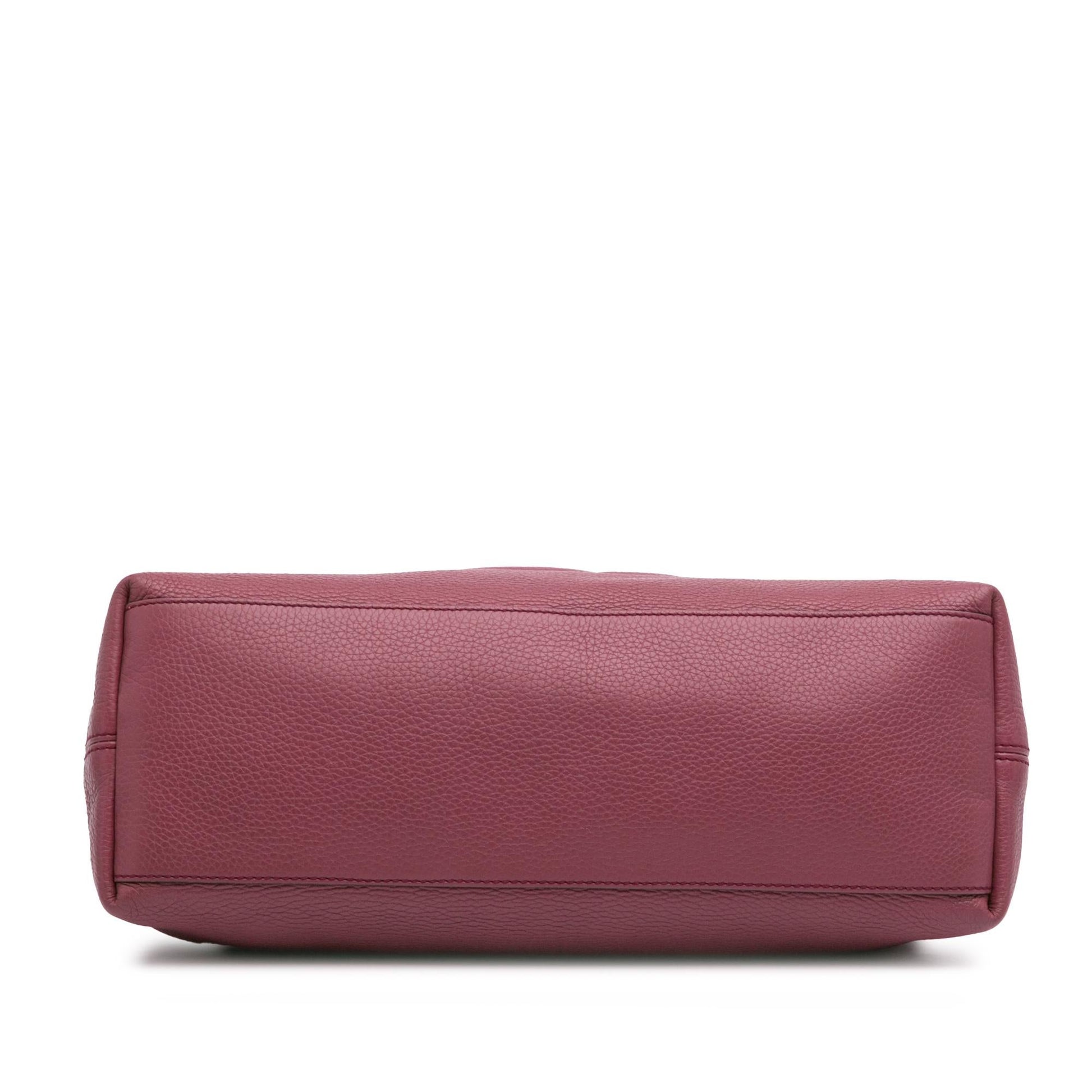 Gucci Medium Leather Soho Chain Tote