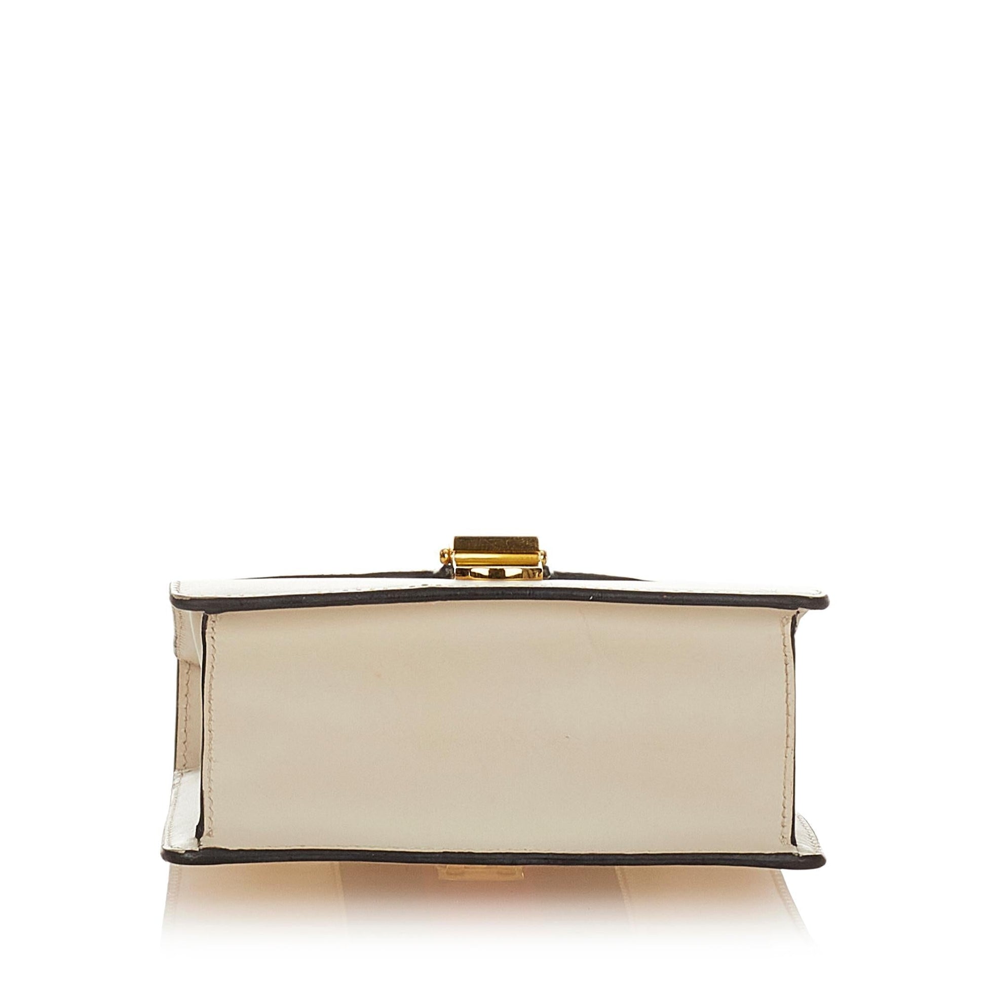Gucci Sylvie Leather Chain Shoulder Bag Style 6