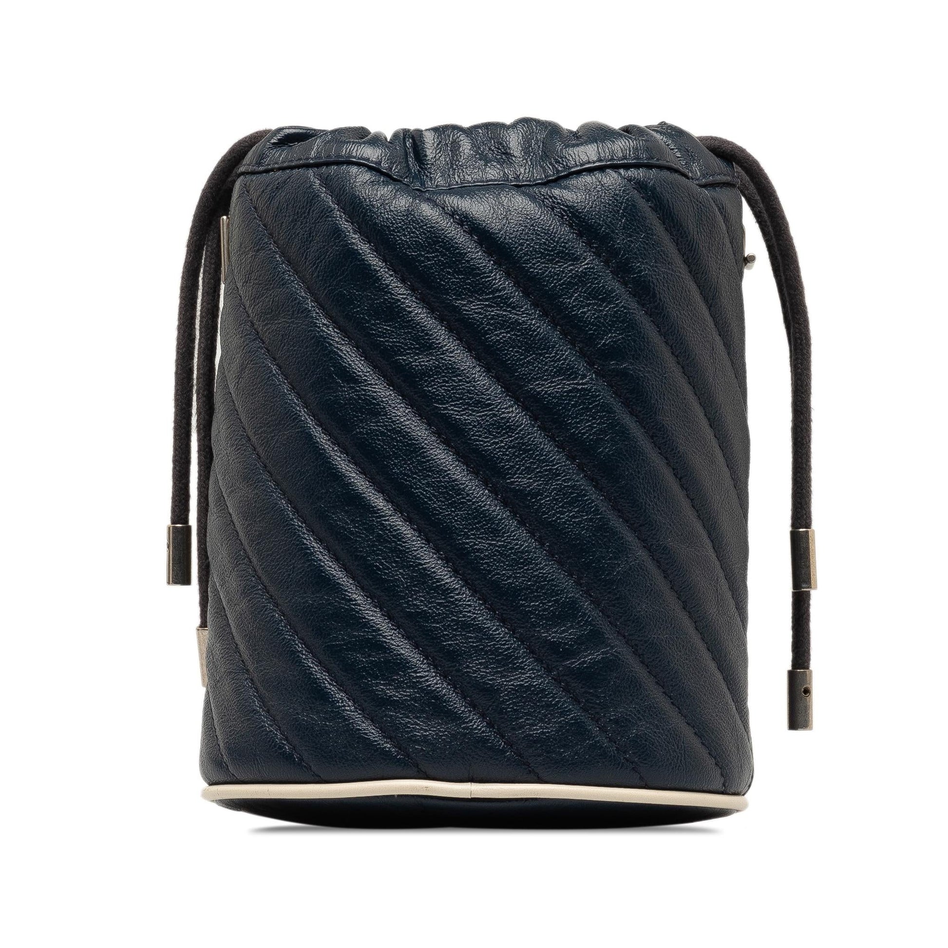 Gucci Mini Torchon GG Marmont Bucket Bag (SHG-qmVK2y)