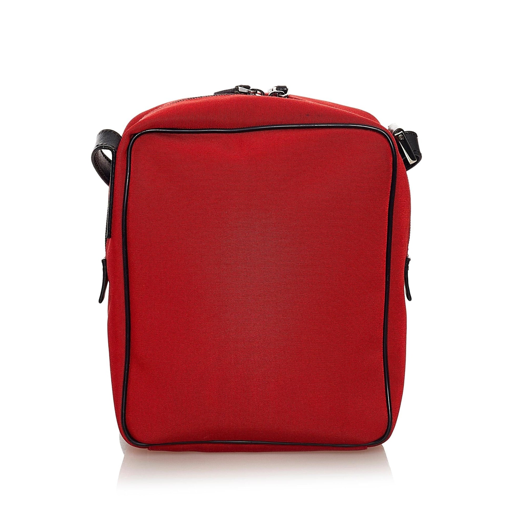 Gucci Nylon Crossbody Bag (SHG-33854)
