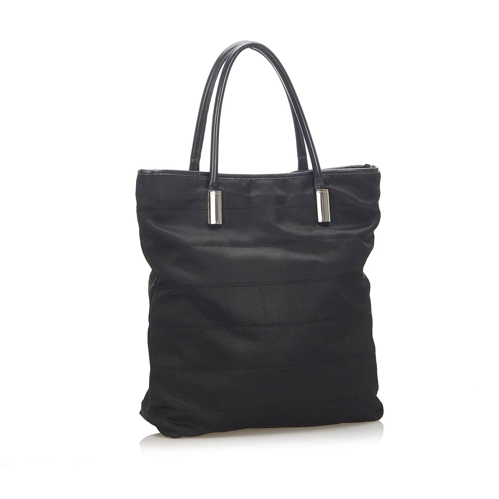 Gucci Nylon Tote Bag (SHG-32186)