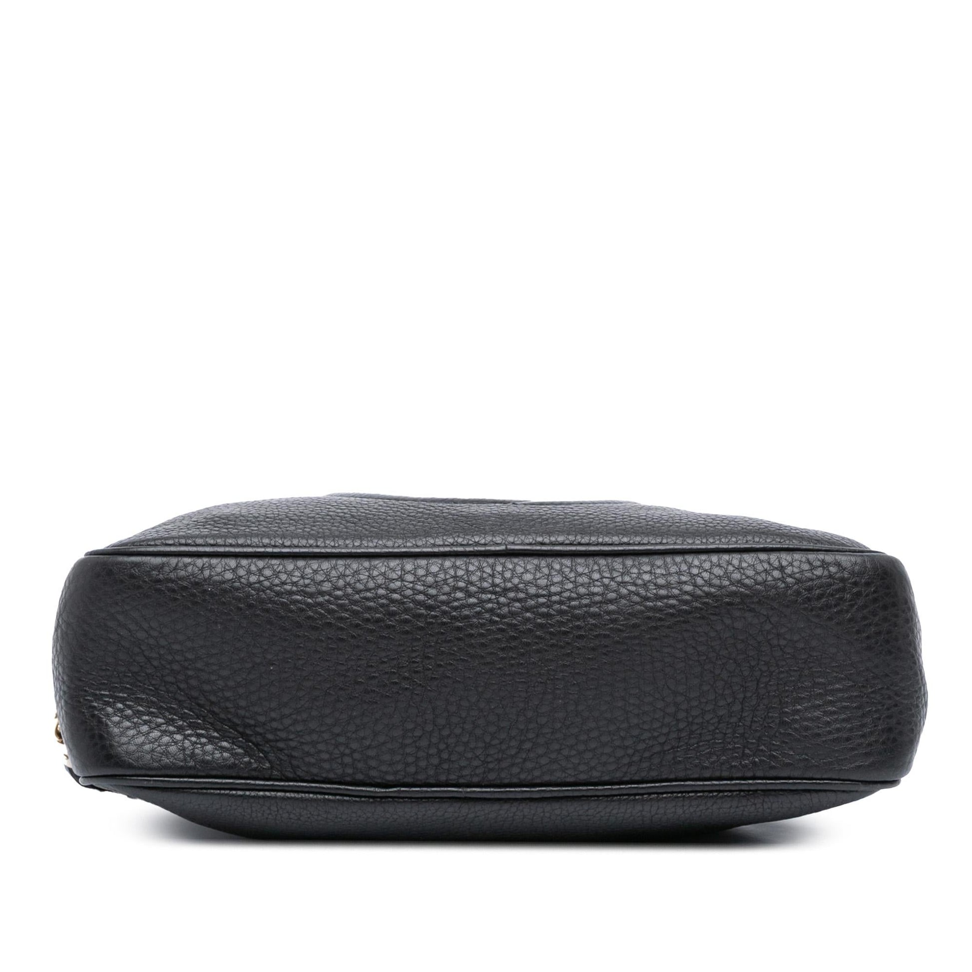 Gucci Pebbled Leather Soho Chain Zip Shoulder Bag