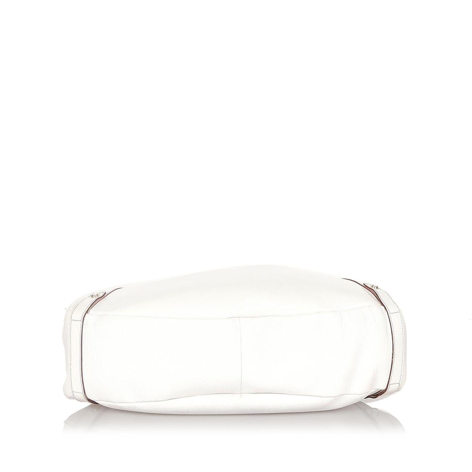 Gucci Pelham Leather Shoulder Bag (SHG-32455)