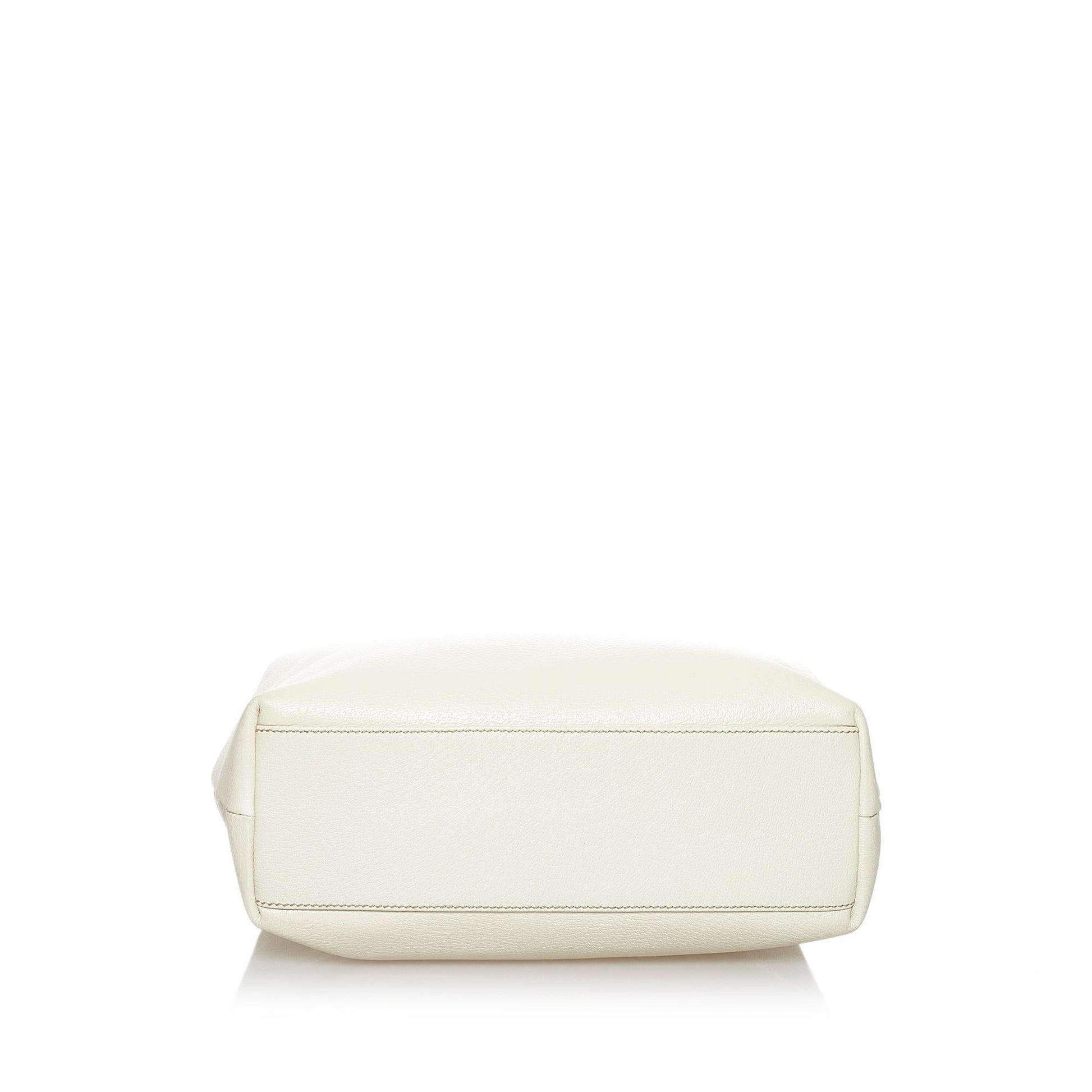 Gucci Small D-Ring Leather Tote Bag (SHG-30800)
