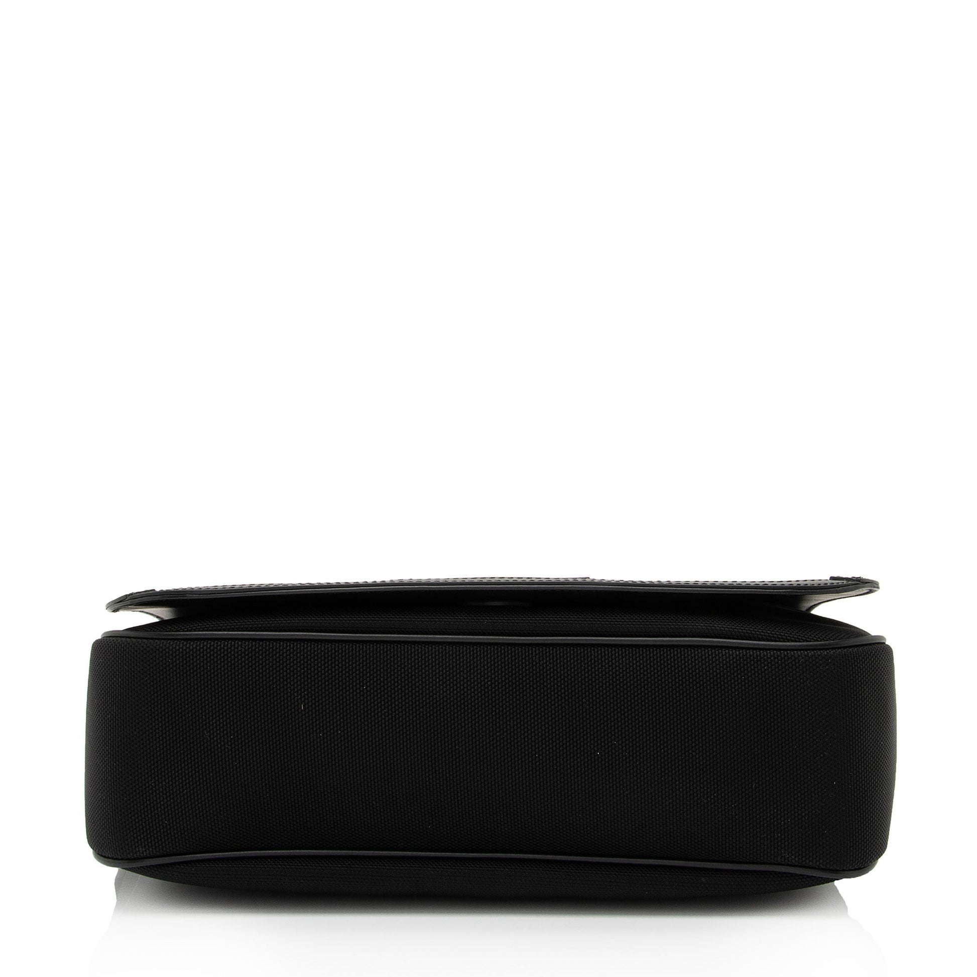 Gucci Techno Canvas Web Flap Messenger Bag (SHF-TK0IAS)
