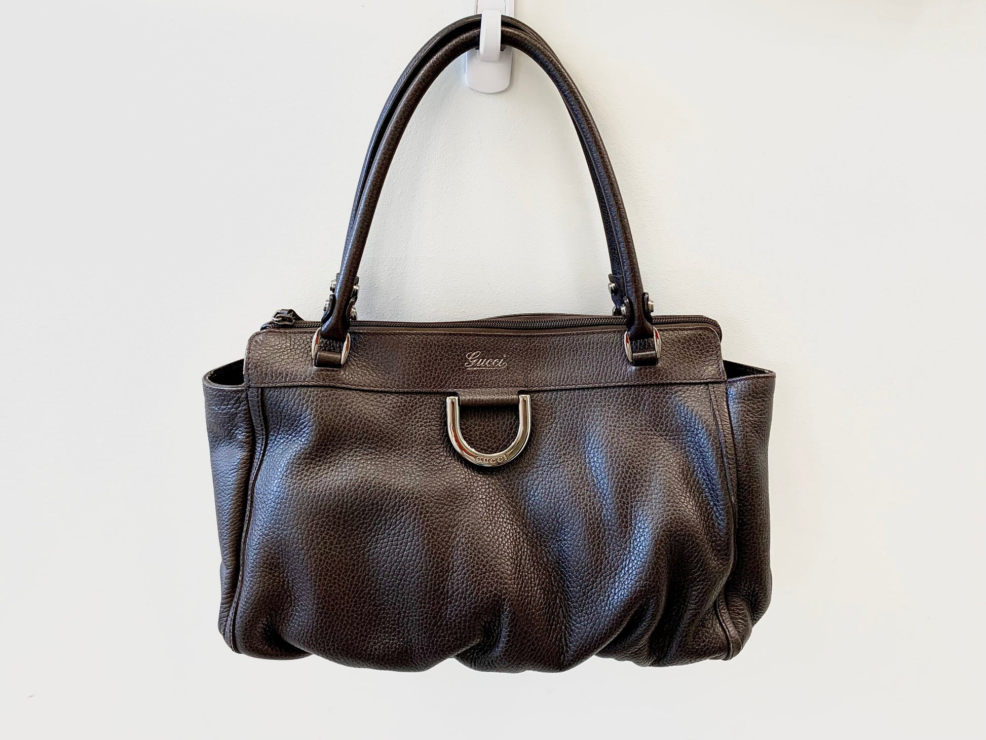 GUCCI BLACK LEATHER D-RING BAG