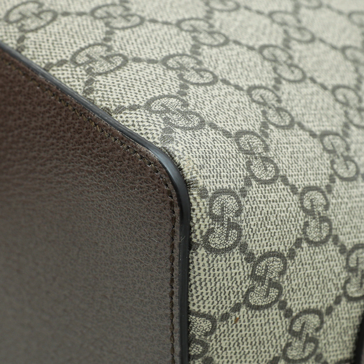 Gucci Leather Canvas Shoulder Bag