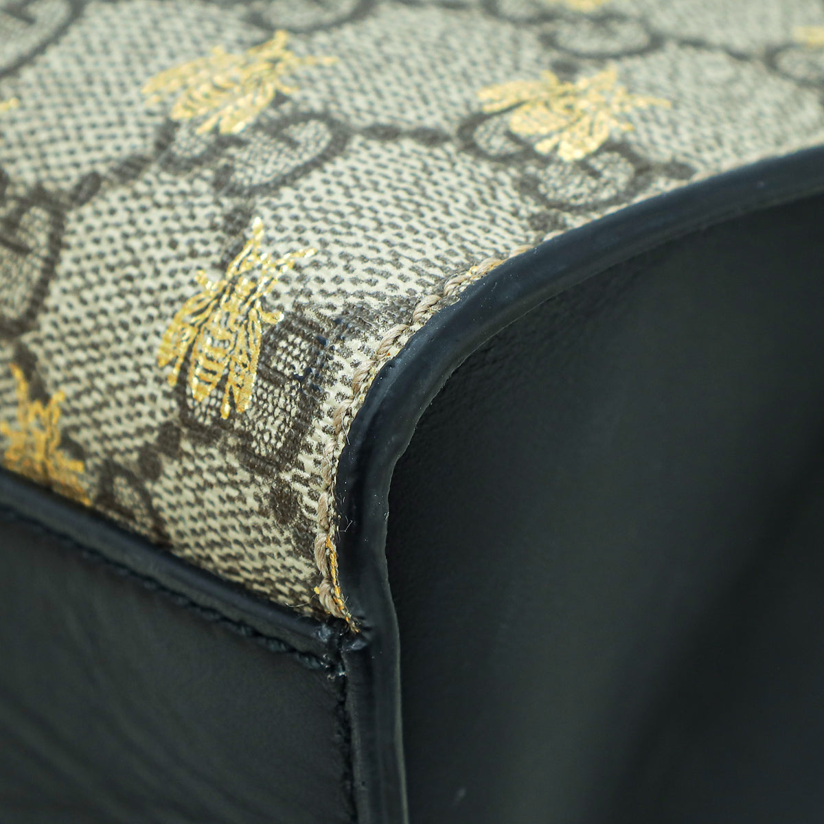 Gucci Leather Canvas Shoulder Bag