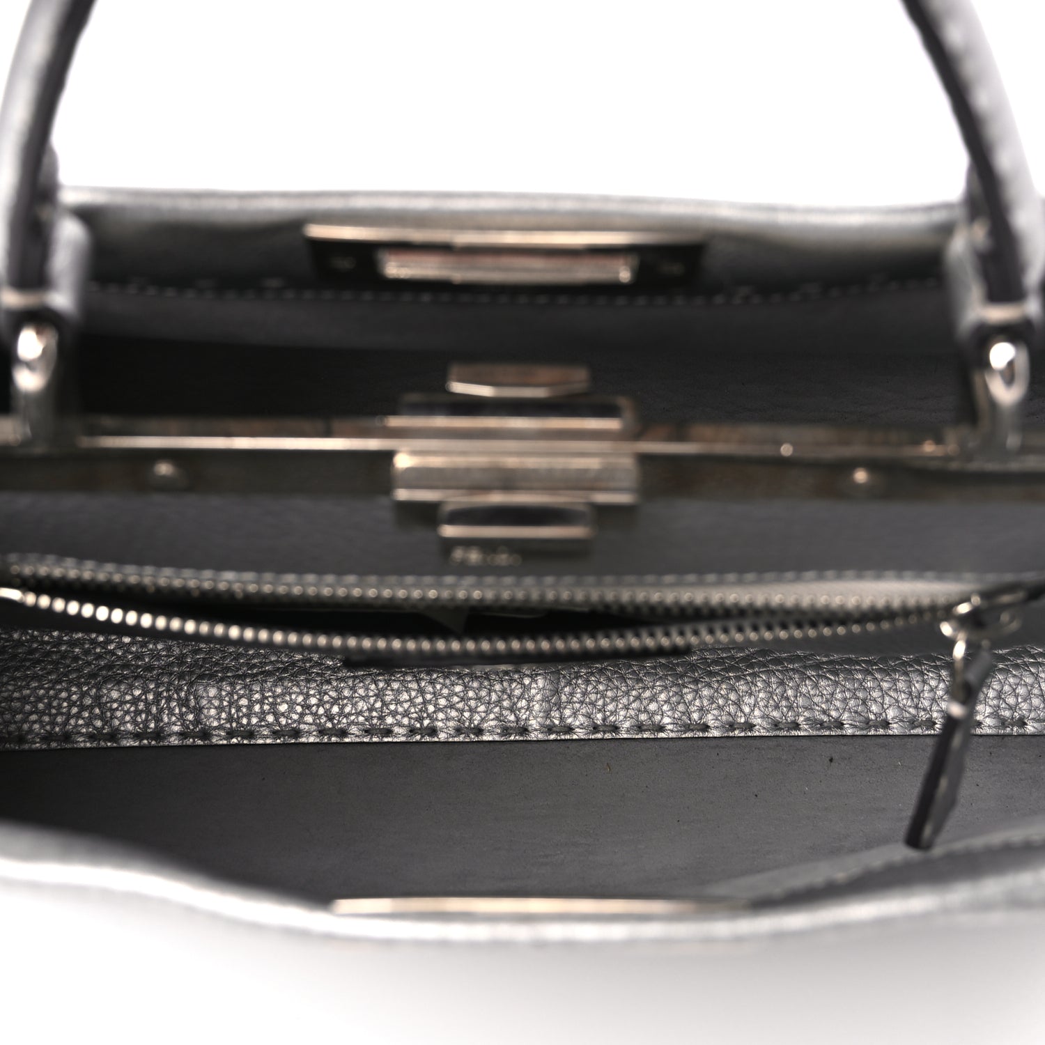 Fendi Cuoio Romano Lux Selleria Medium Peekaboo Iconic Satchel Argento
