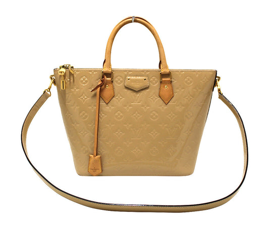 Louis Vuitton Beige Monogram Vernis Leather Montebello M | Italystation.com - Shop Now at italystation.com