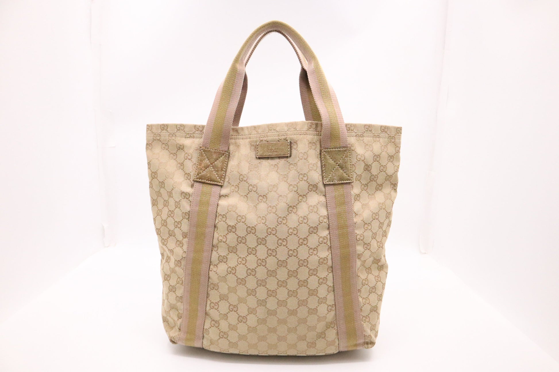 Gucci Tote in Beige GG Canvas