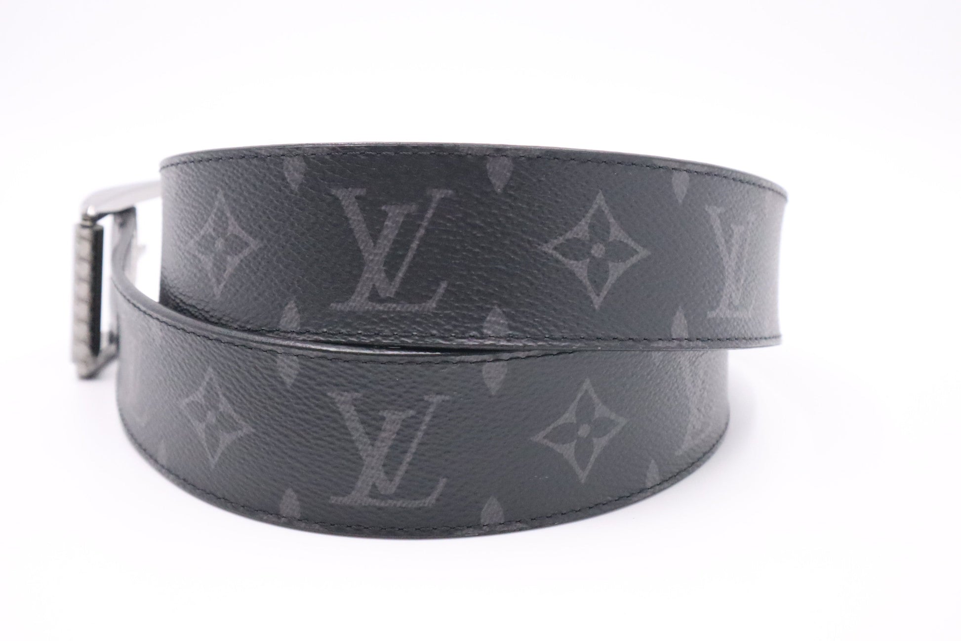 Louis Vuitton Belt in Monogram Eclipse Canvas