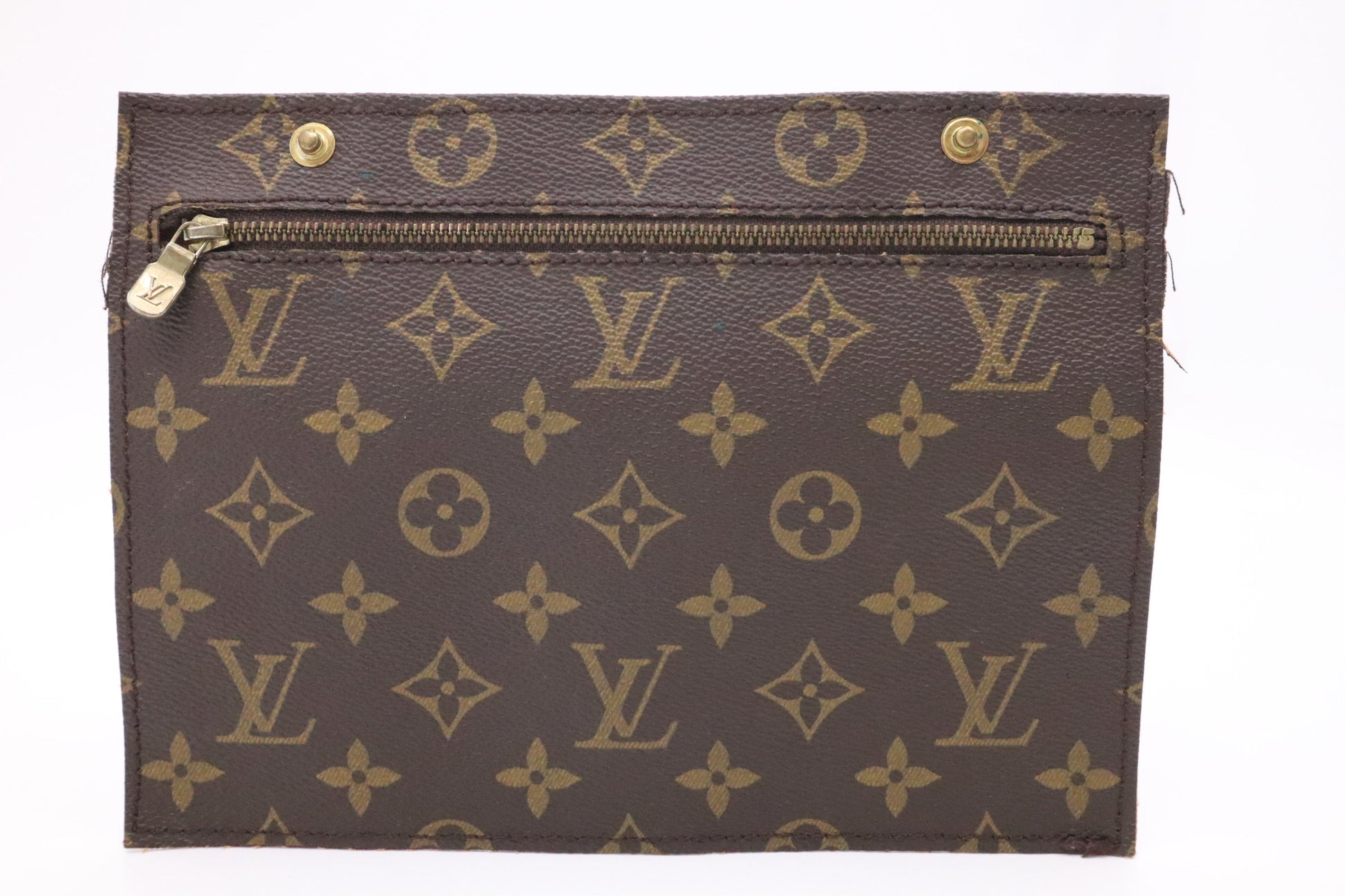 Louis Vuitton Randonnee Pouch in Monogram Canvas