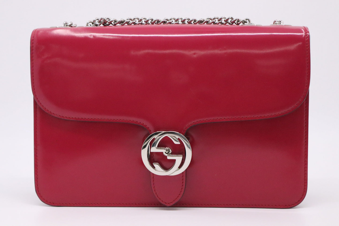 Gucci Petunia Shoulder Bag in Fuchsia Patent Leather