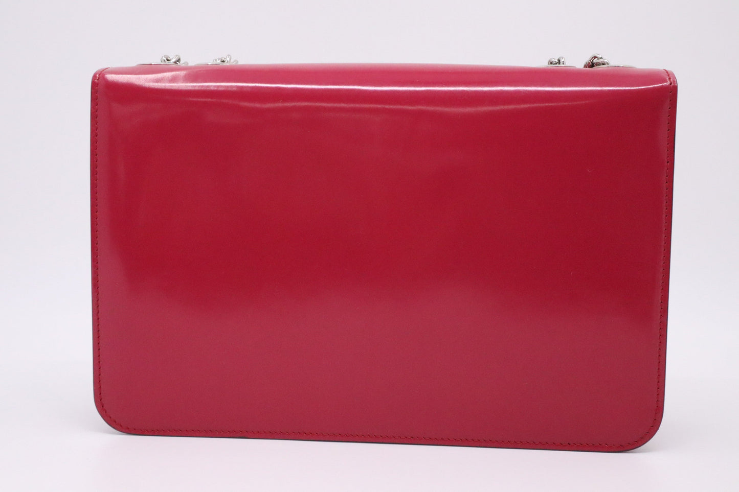 Gucci Petunia Shoulder Bag in Fuchsia Patent Leather