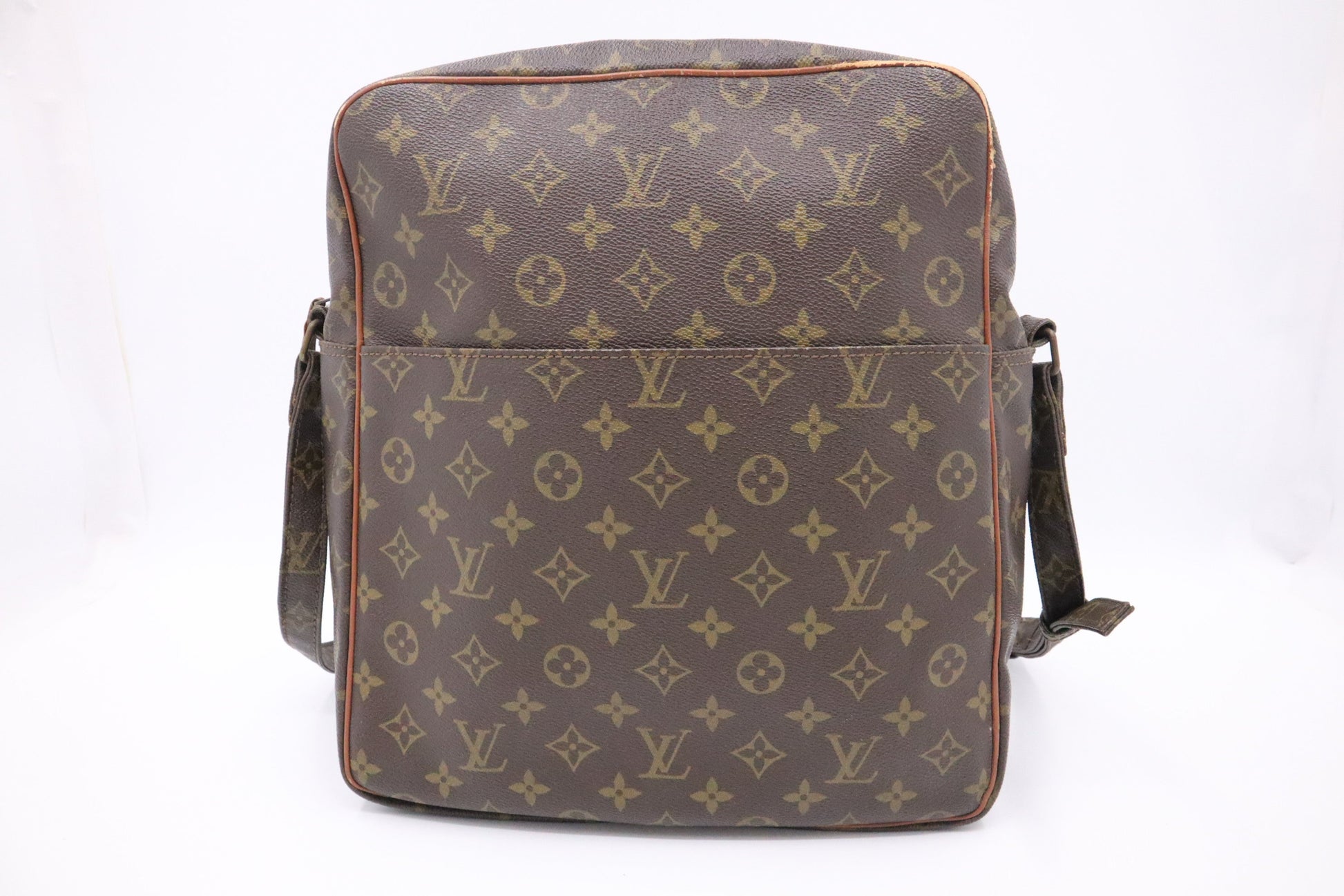 Louis Vuitton Marceau GM in Monogram Canvas