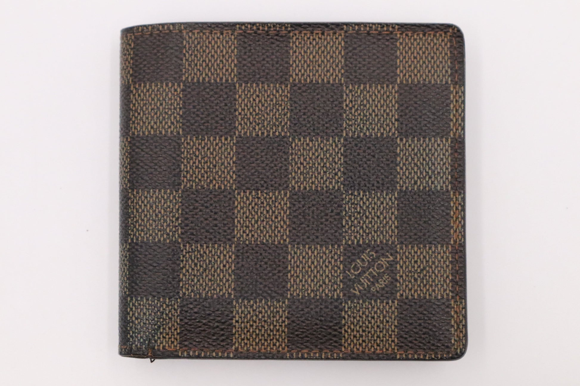 Louis Vuitton Bifold Wallet in Damier Ebene