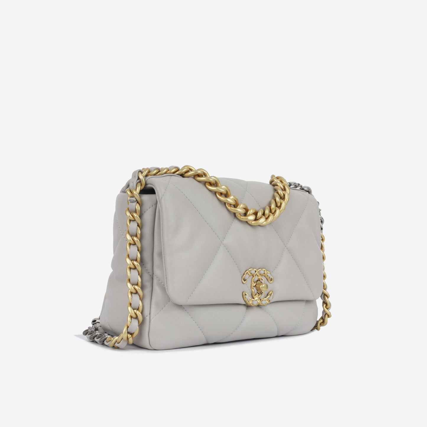 Chanel Chanel 19 - Small
