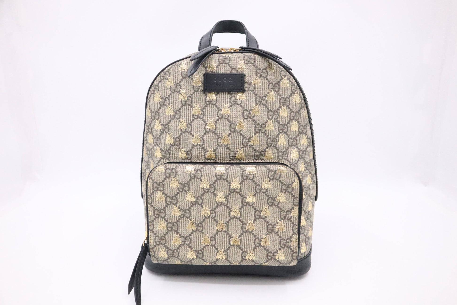 Gucci Small Backpack in GG Supreme Canvas with Bees
