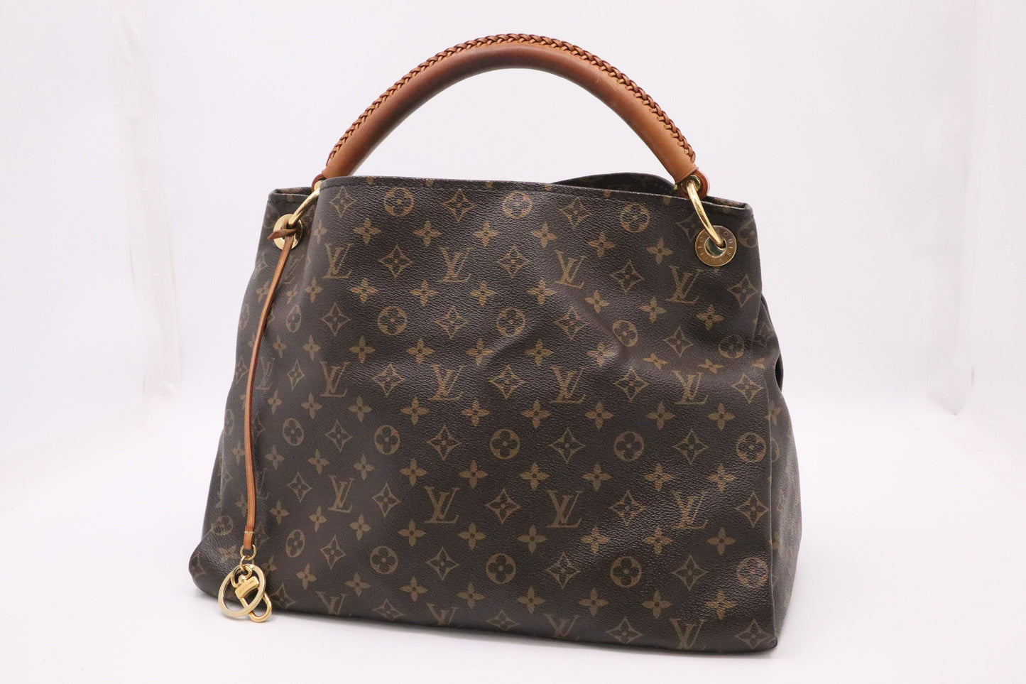 Louis Vuitton Artsy MM in Monogram Canvas