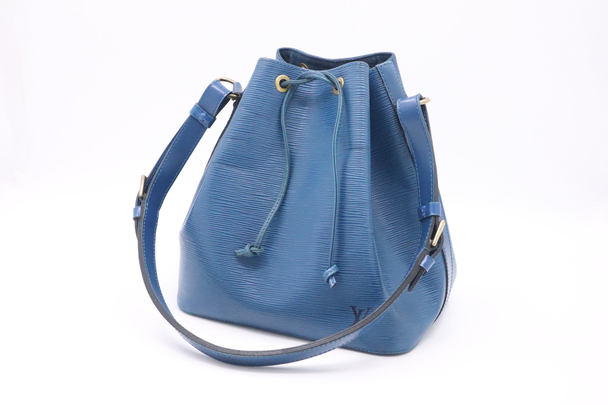 Louis Vuitton Petit Noe in Blue Epi Leather